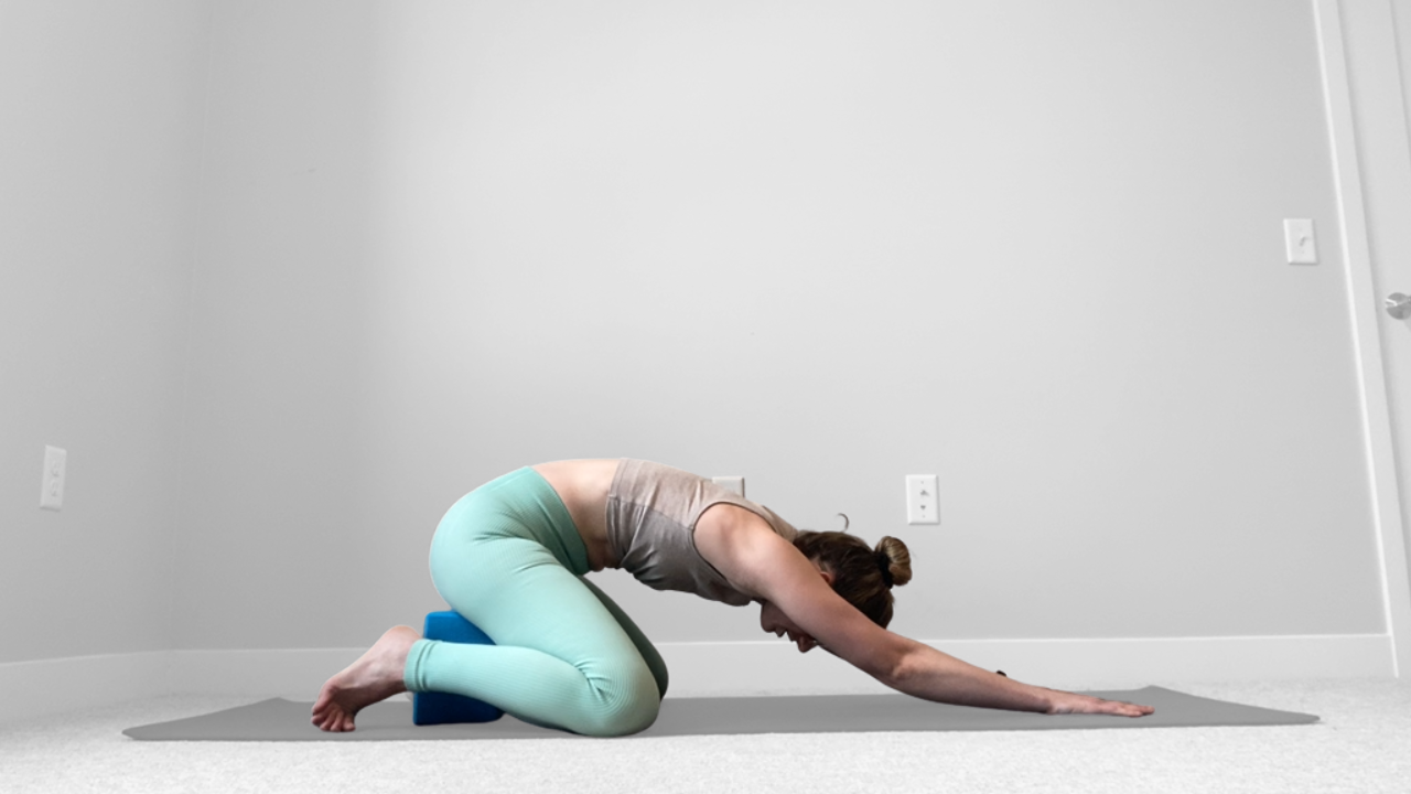 6 yoga poses that will help you fall sleep faster