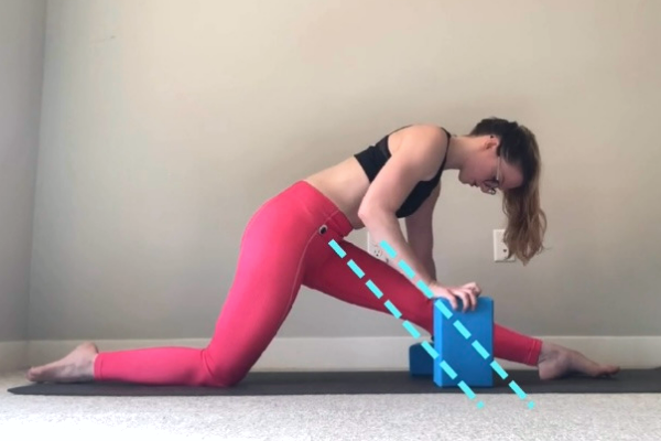 Stop Leaning Forwards in Your Front Splits! — Dani Winks Flexibility