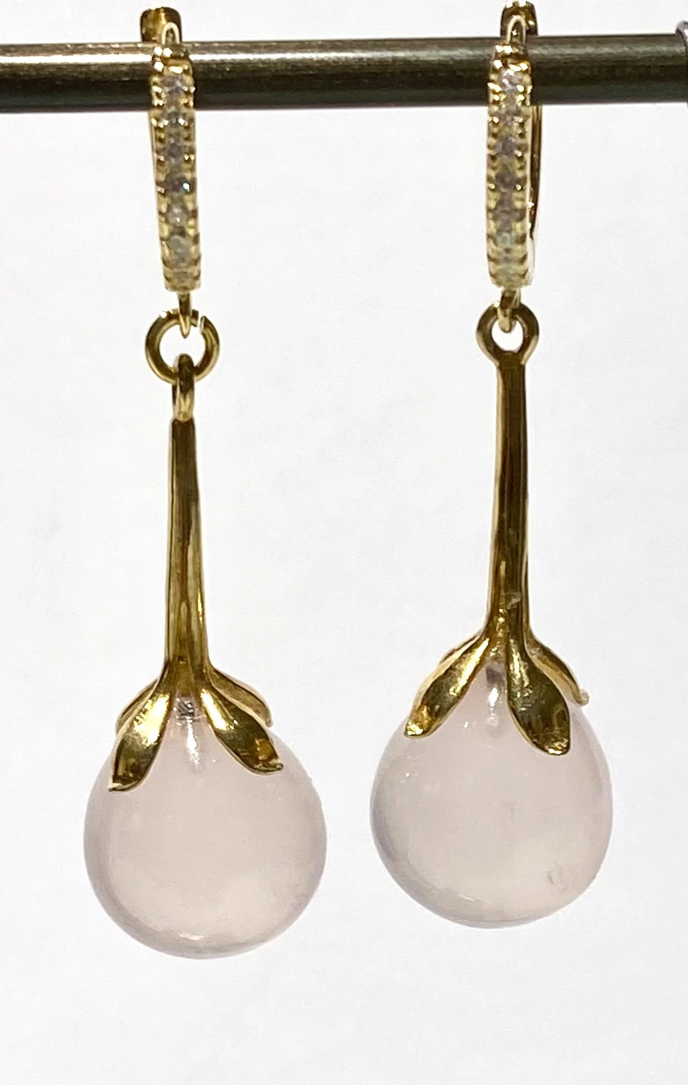 2C27B31F-9015-46C8-98CD-E01733195323