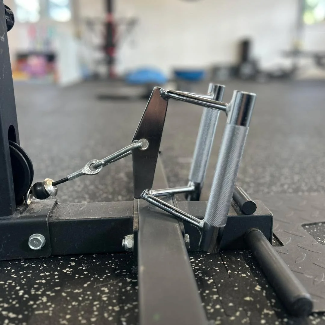 New equipment that has entered the gym this week!! 
 A V-bar for the cable machine and landmine bar! 
A chair for the babies!! 

It&rsquo;s always great adding pieces of equipment to give you guys the best workout and experience!!