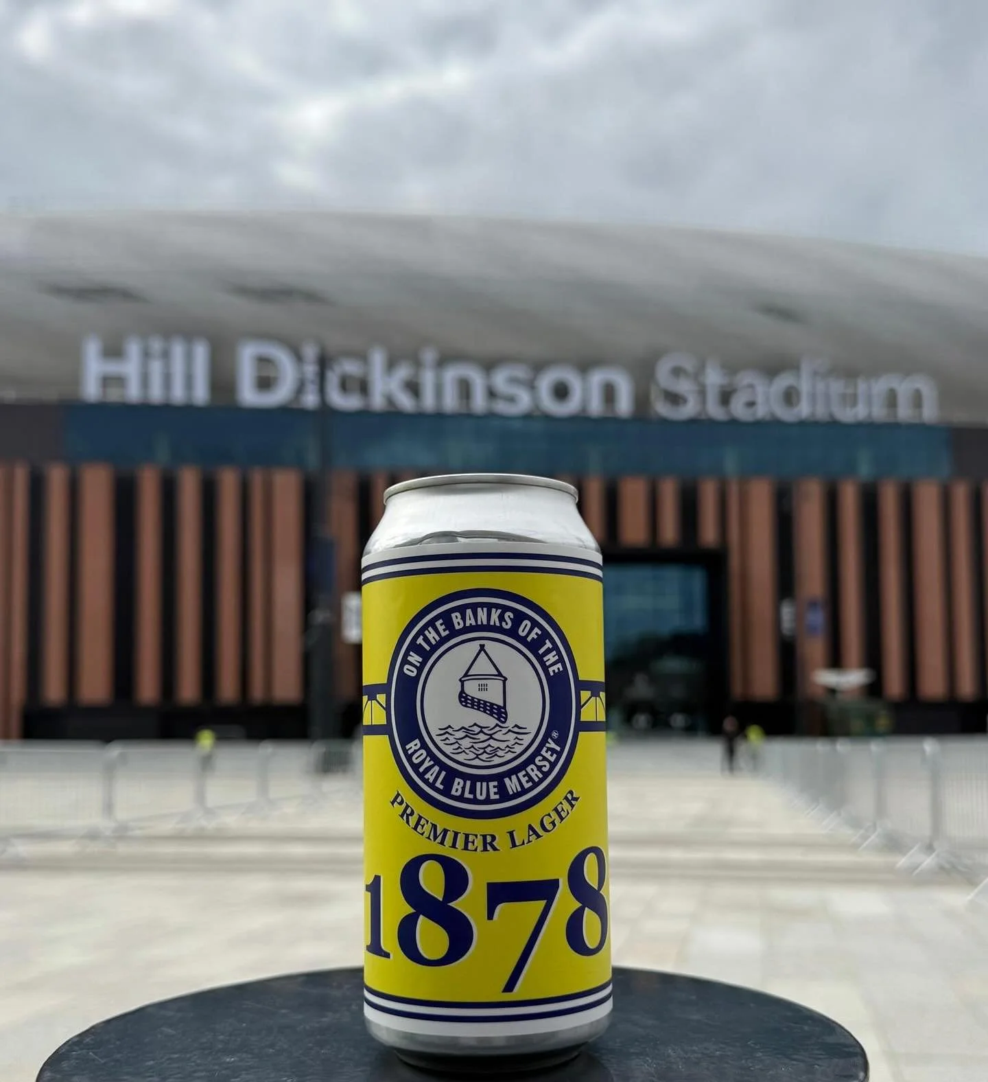 🔵🟡Everton - Fan Club Beer #2!
⚽️On the Banks 1878 // Collaboration
4.6% Premier Lager

A specially inspired &amp; brewed lager with a crisp refreshing malty taste, making it the perfect thirst quenching refreshment.

This special edition runs at 4.