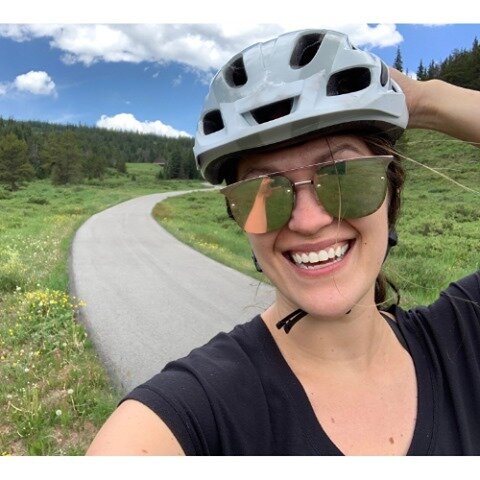 I thought my running days were over 😕
⠀⠀⠀⠀⠀⠀⠀⠀⠀
🦶🏽I had been struggling with ankle pain after a particularly nasty sprain for OVER a year.⠀⠀⠀⠀⠀⠀⠀⠀⠀
⠀⠀⠀⠀⠀⠀⠀⠀⠀
I was embarrassed to be a PT that couldn't help myself and I was afraid that I'd never be