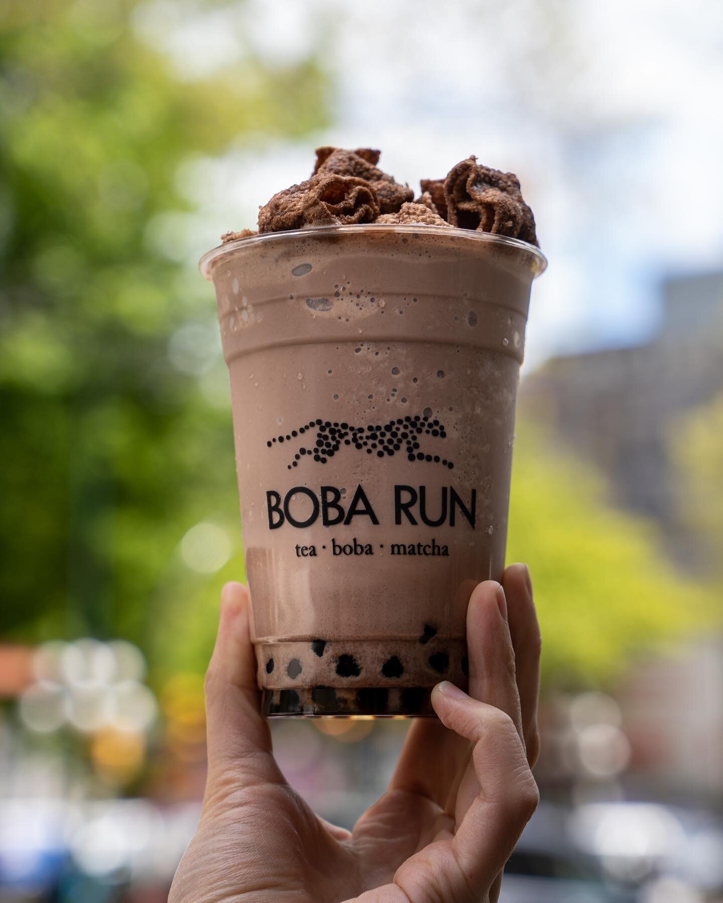 THIS MILKSHAKE BRINGS ALL THE TURTLES TO THE YARD!⁠
⁠
Chocolate Churro Shake⁠
Chocolate turtle chip toppings🐢! It's chocolate-y, cinnamon-y and reminds us of fun summer days at the carnival!🎡⁠
___⁠
⁠
#yvrfoodie #vancouverchefs #vancouverisawesome #