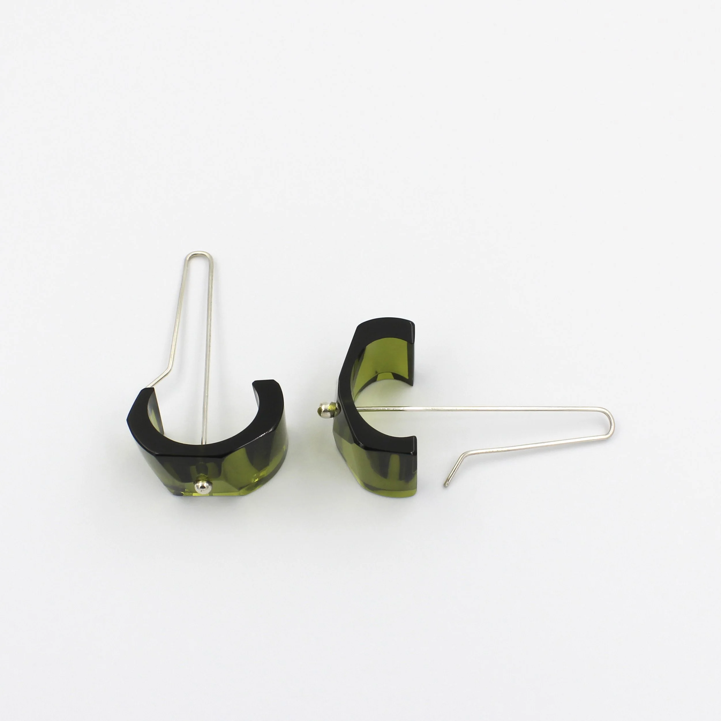 T-147 PdeB Artes U Verde L.jpg