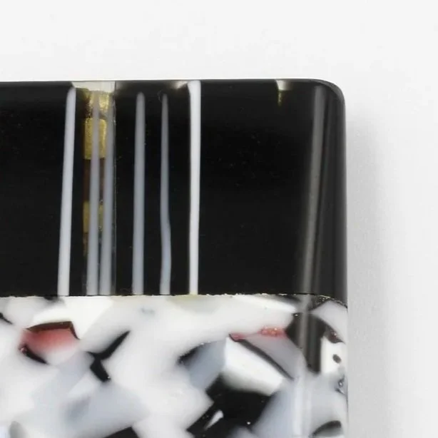 Brooch 035 Black and White