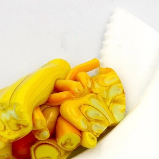 Brooch 043 White and Yellow