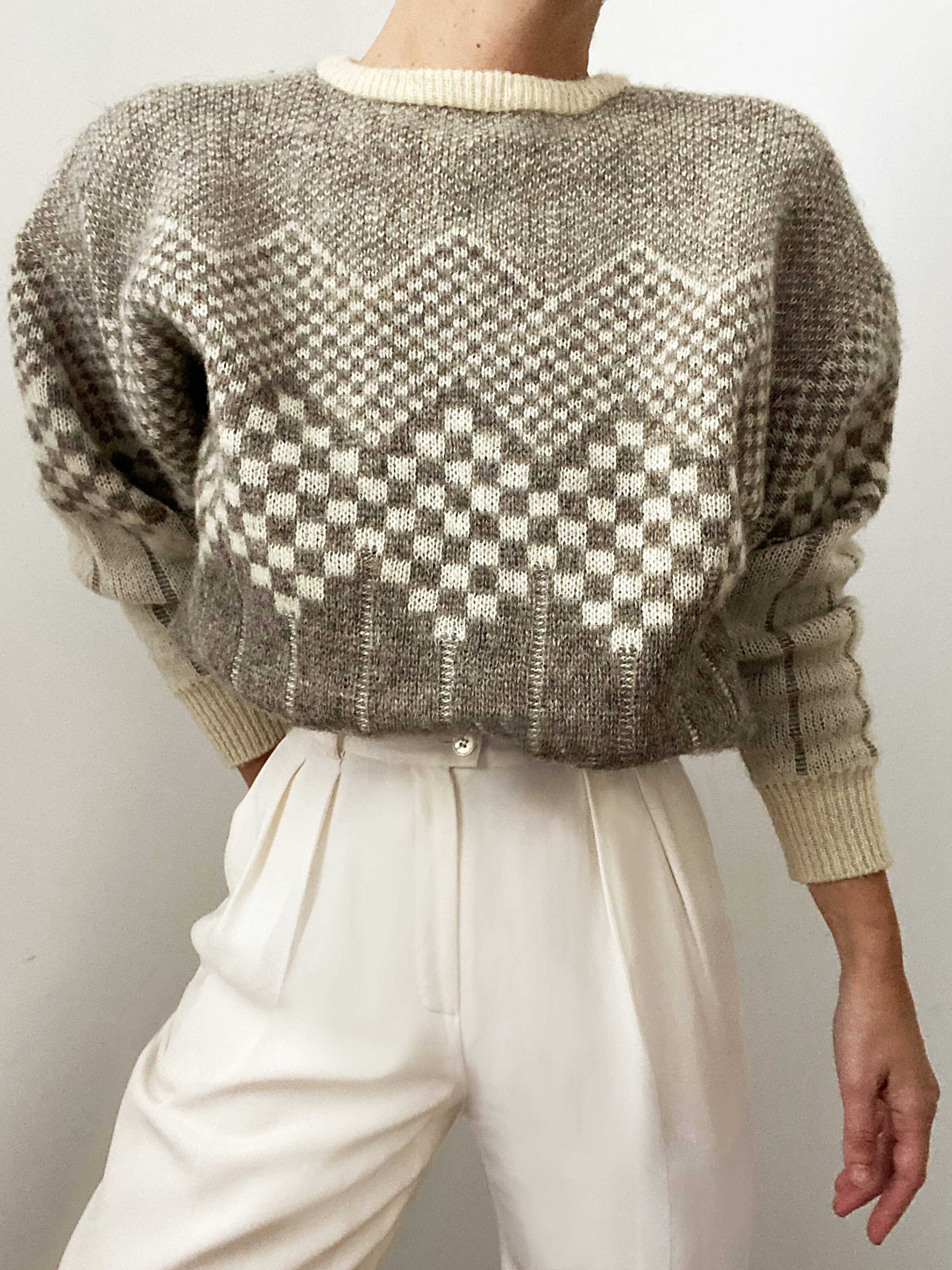 Stunning And Cozy Geometric Icelandic Wool Sweater 