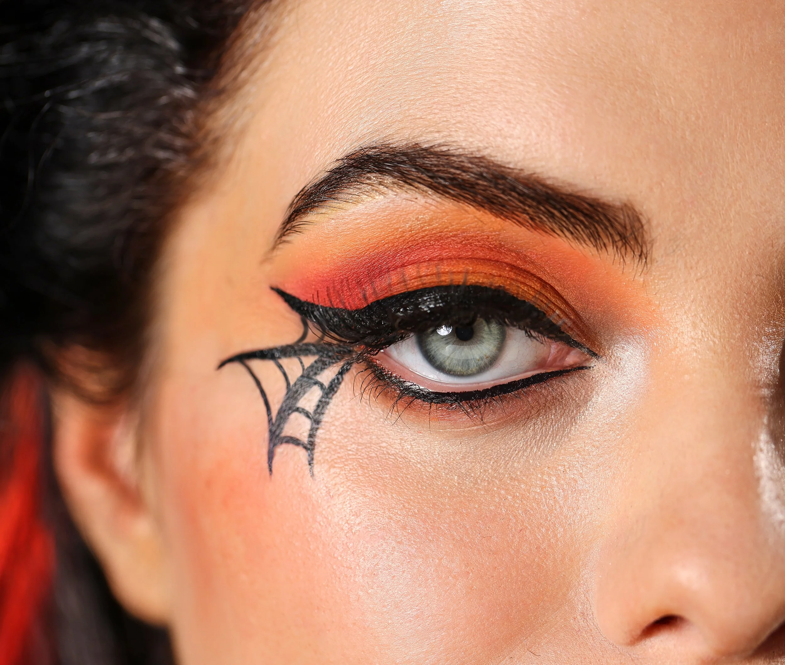 Sally_SEPT25_OCT_Halloween_2130552_Cosmetics_Lashes_13.jpg