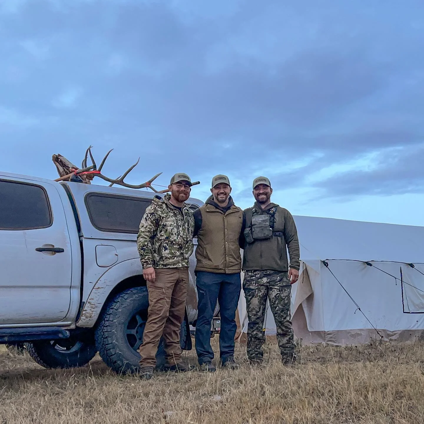 The middle days ⏳

Apparently I didn&rsquo;t take many pictures or videos for the days in the middle of the hunt. We had some other close calls that didn&rsquo;t pan out: a big bull in the timber that didn&rsquo;t fully commit (but had the craziest h