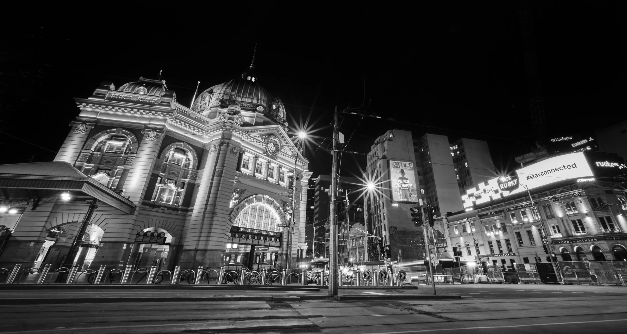 Stay Connected, Melbourne CBD, April 2020