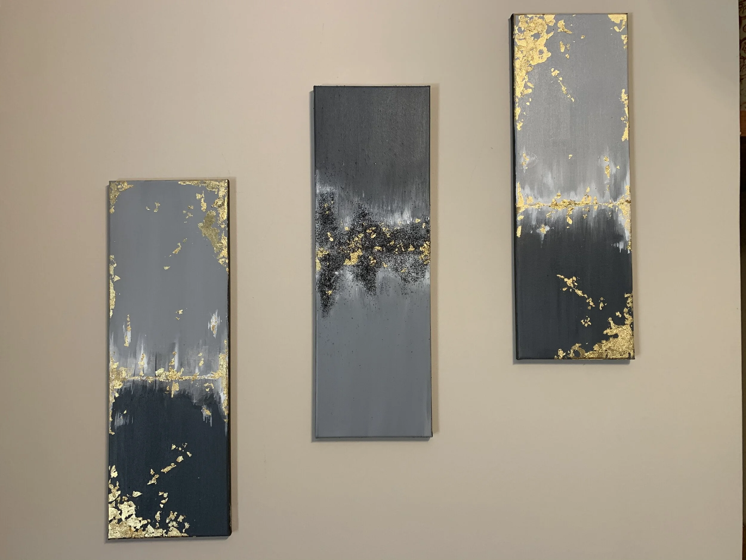 "Is it New York?" - Acrylics & Gold Leafs on Canvas