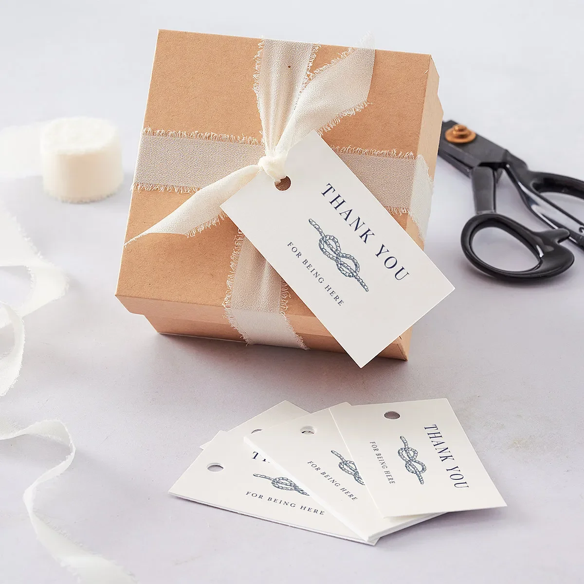 elegant-lighthouse-gift.webp