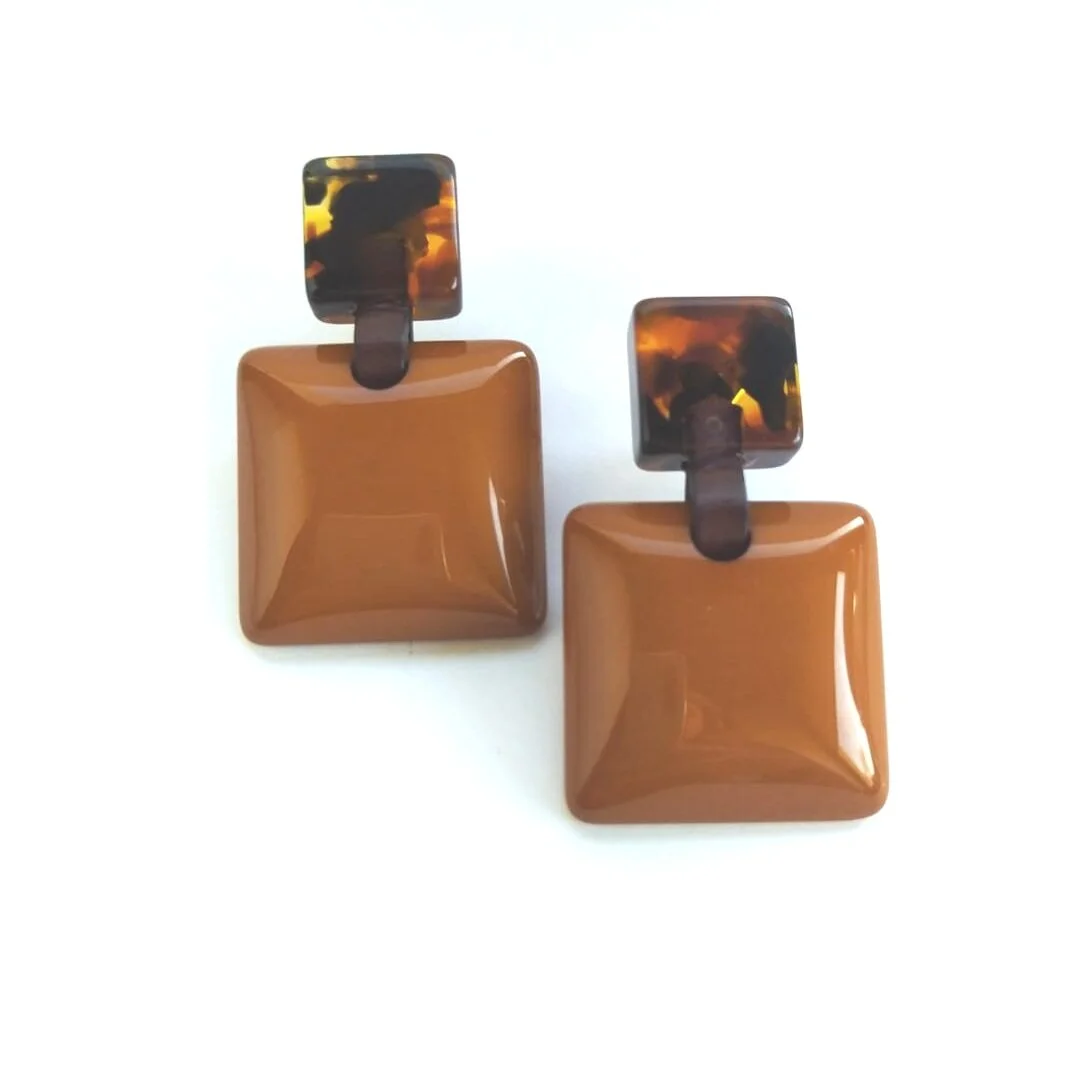 99C1AB5F-582C-4F21-AE37-3792A73C4BF5