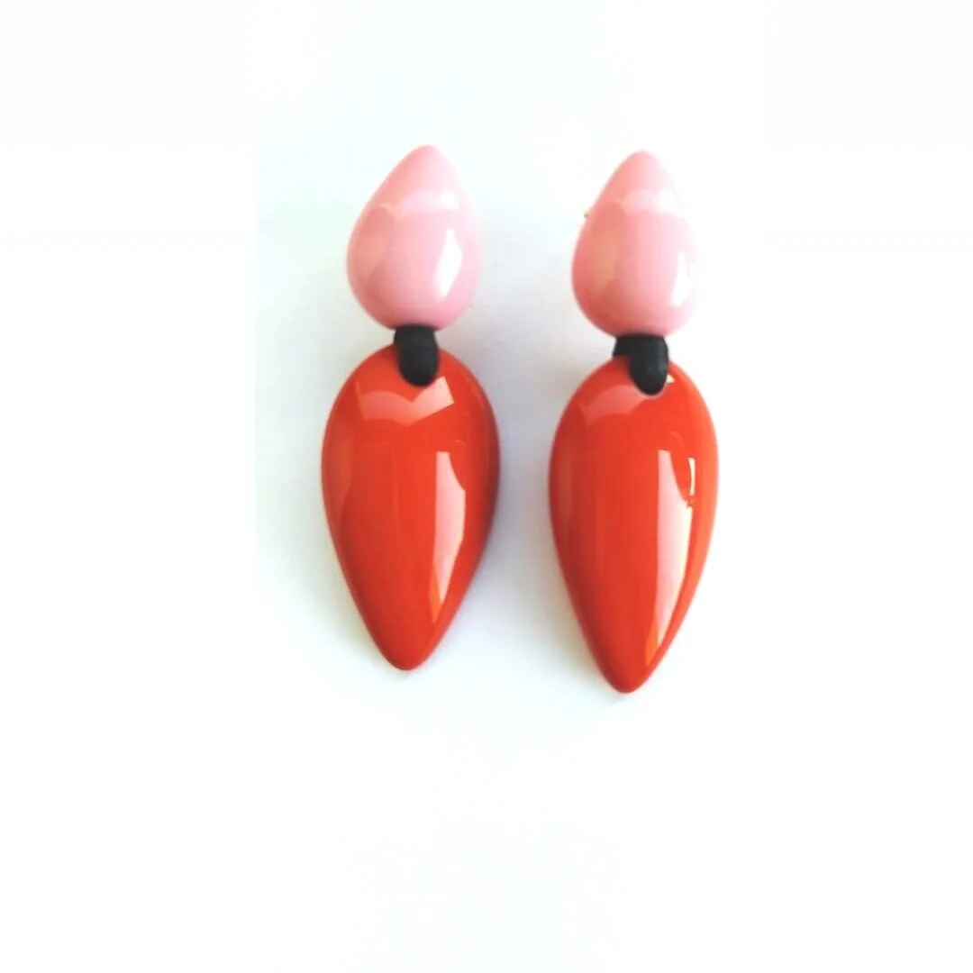 37EA25AC-89FC-4DA1-A5F6-F2322A1D748D