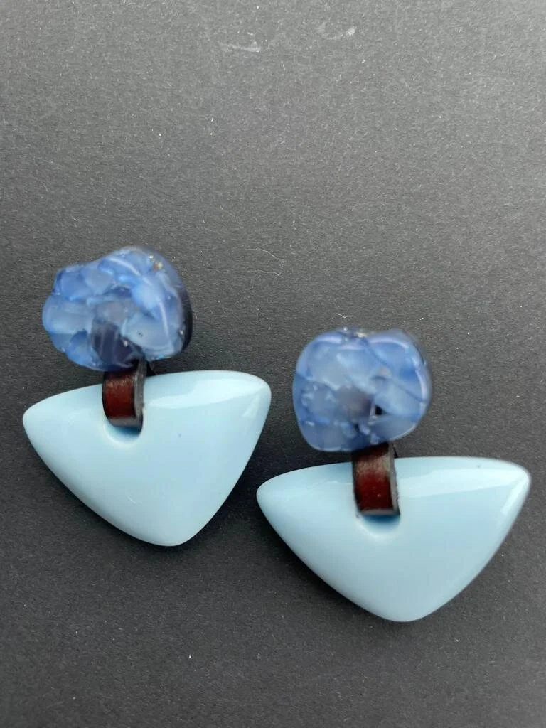 35EC579D-D880-444F-8AB2-DCD034397FDE