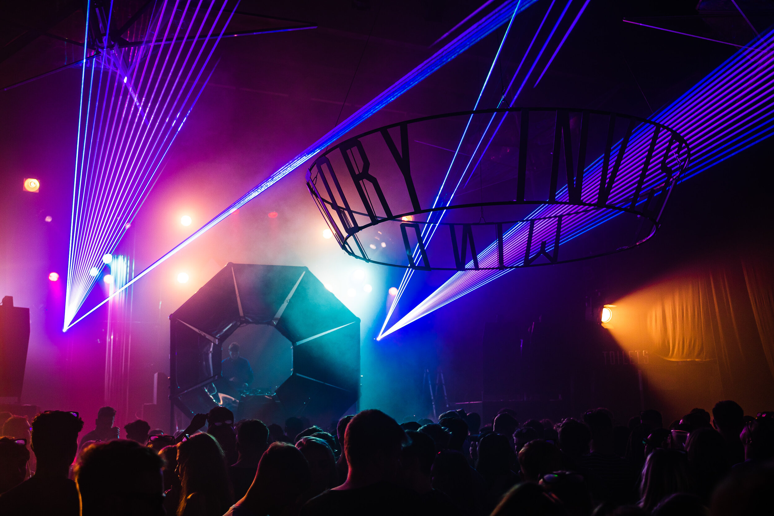 2019 Trippy Visions (1).jpg