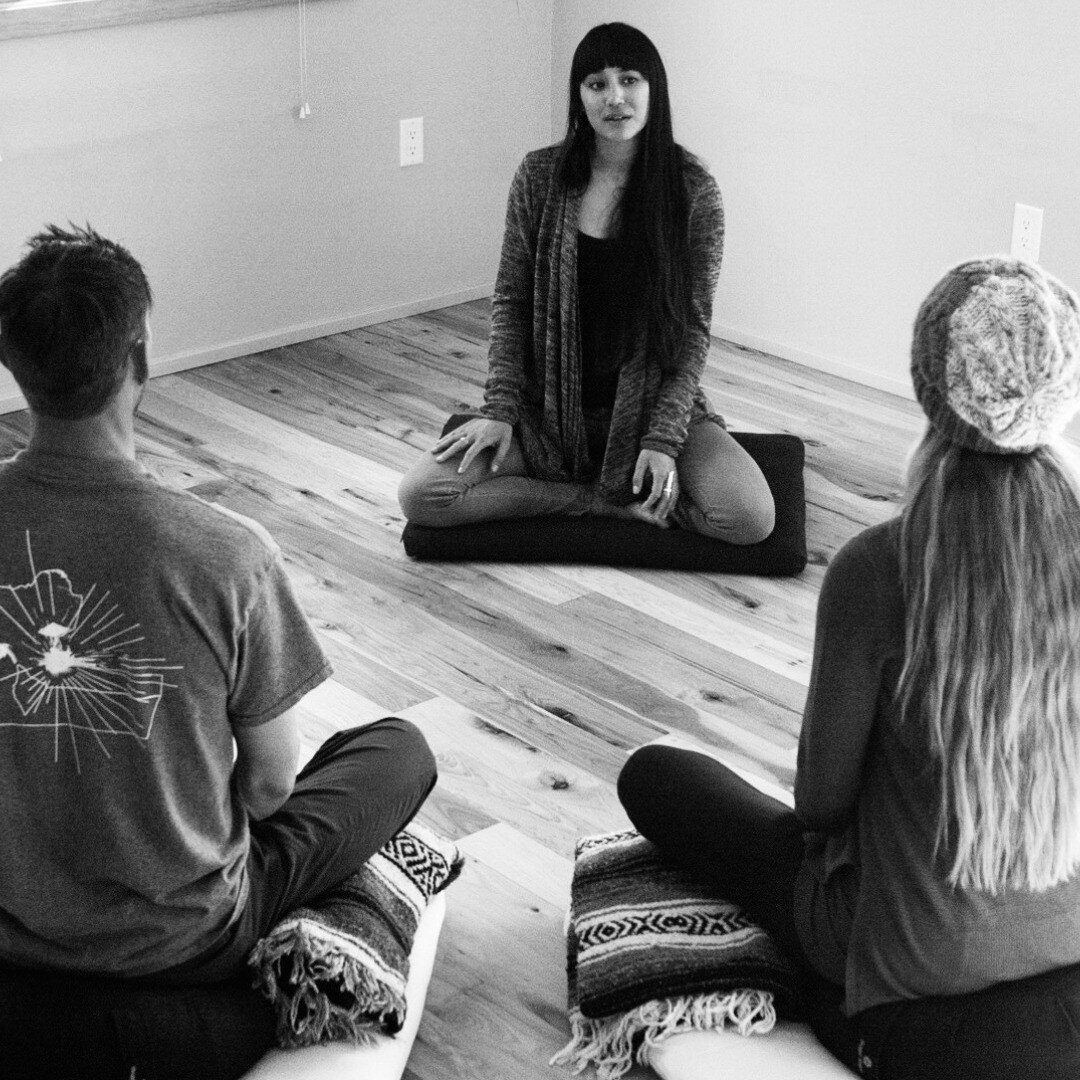 For our psychologists, therapists, counselors, social workers, and nurses &ndash; learn mindfulness and get continuing education credits in this 22 hour immersive mindfulness course taught live online! mPEAK (Mindful Performance Enhancement) takes pl