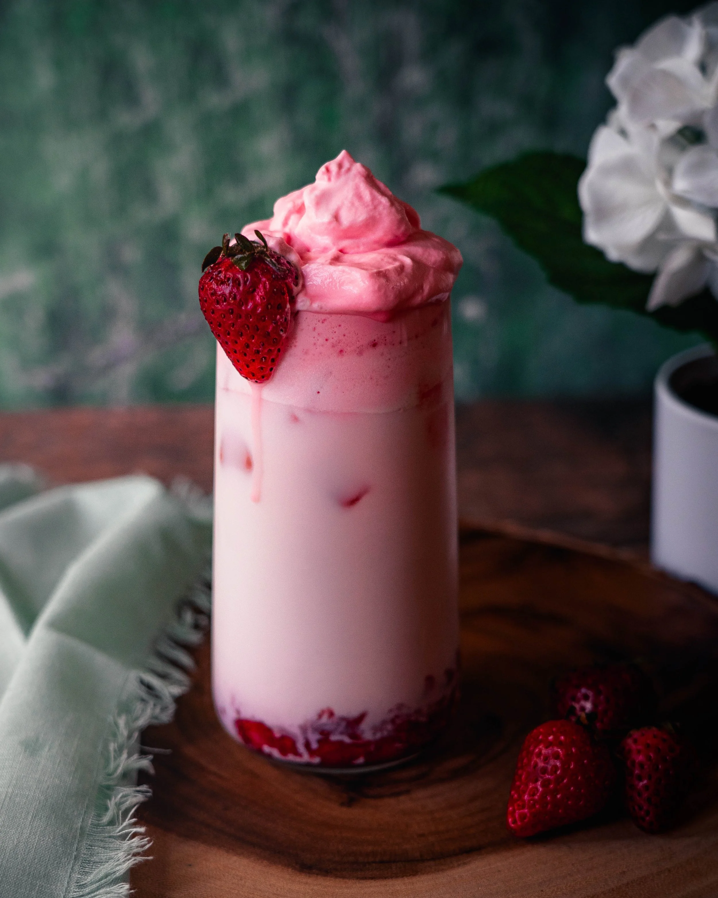 Strawberry Rooh Afza Dalgona
