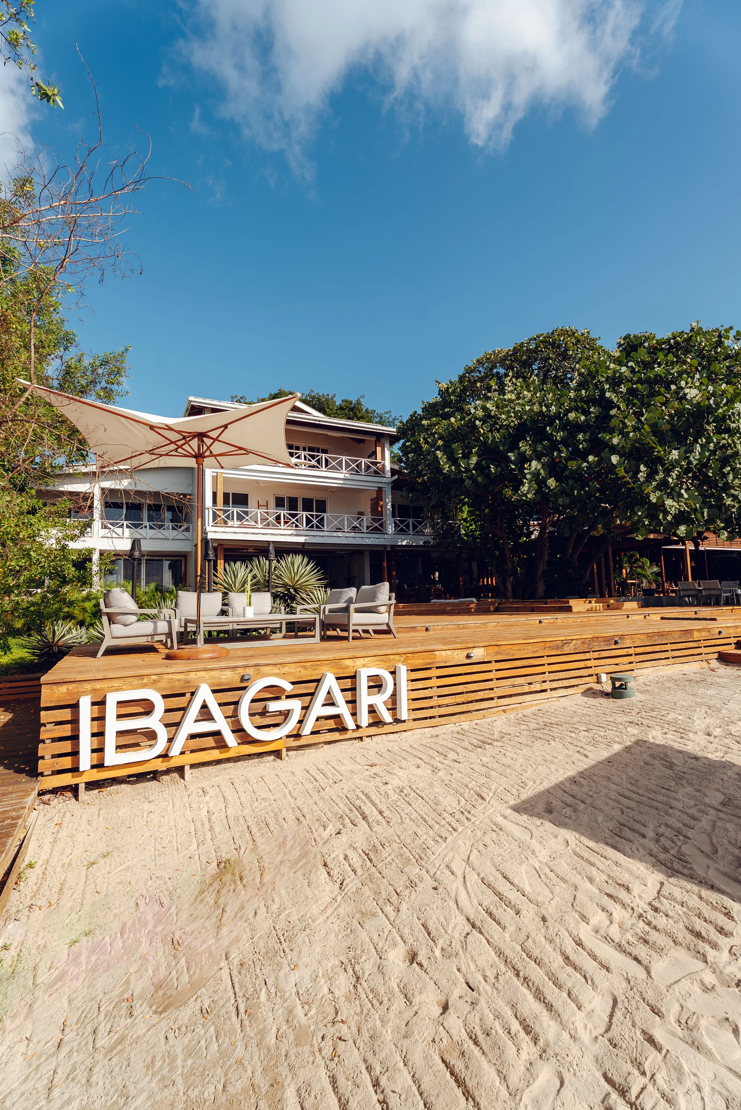 Ibagari Beach front.jpg