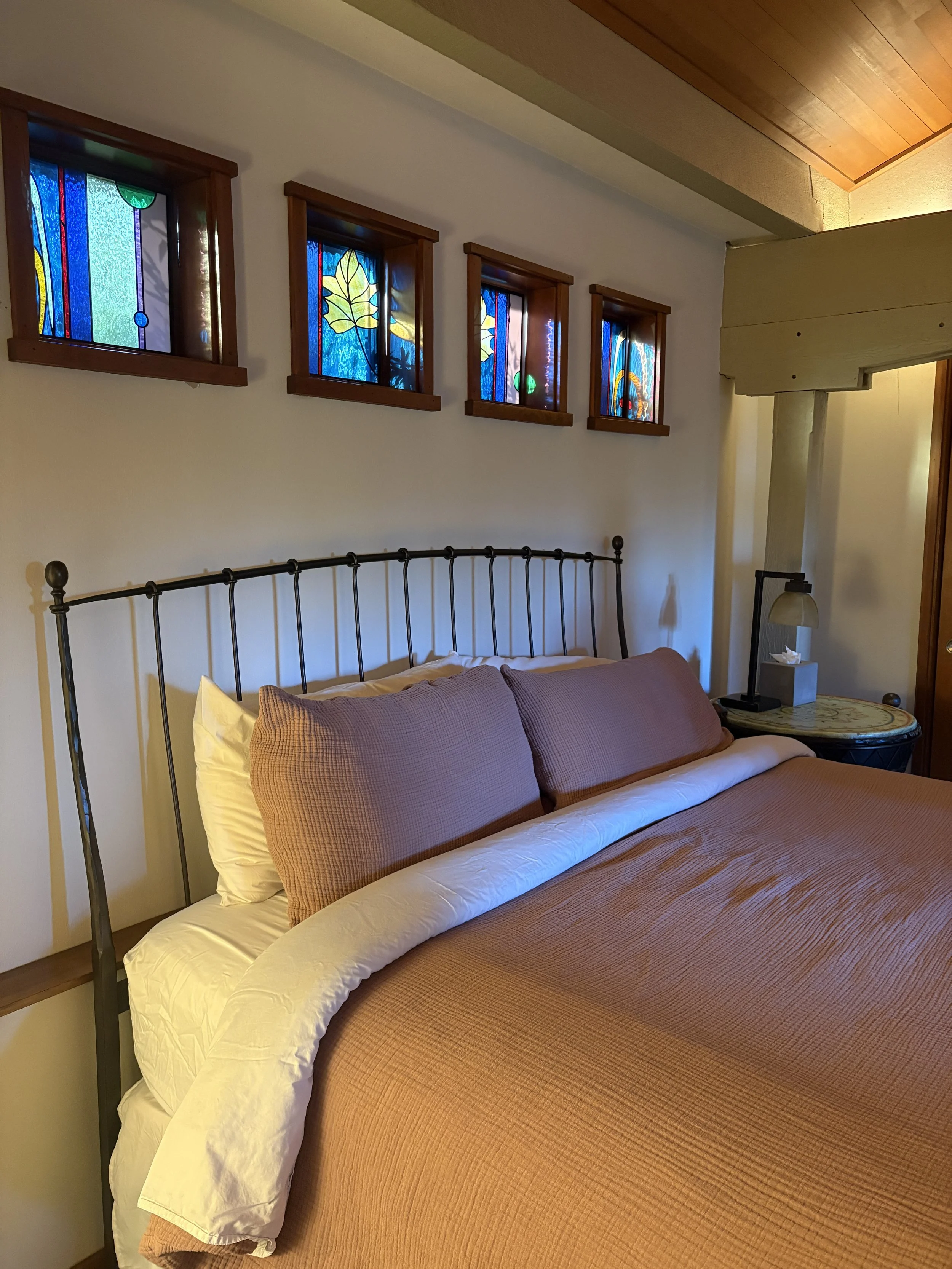 Heliotropic Retreat at Anker, Kingston, WA