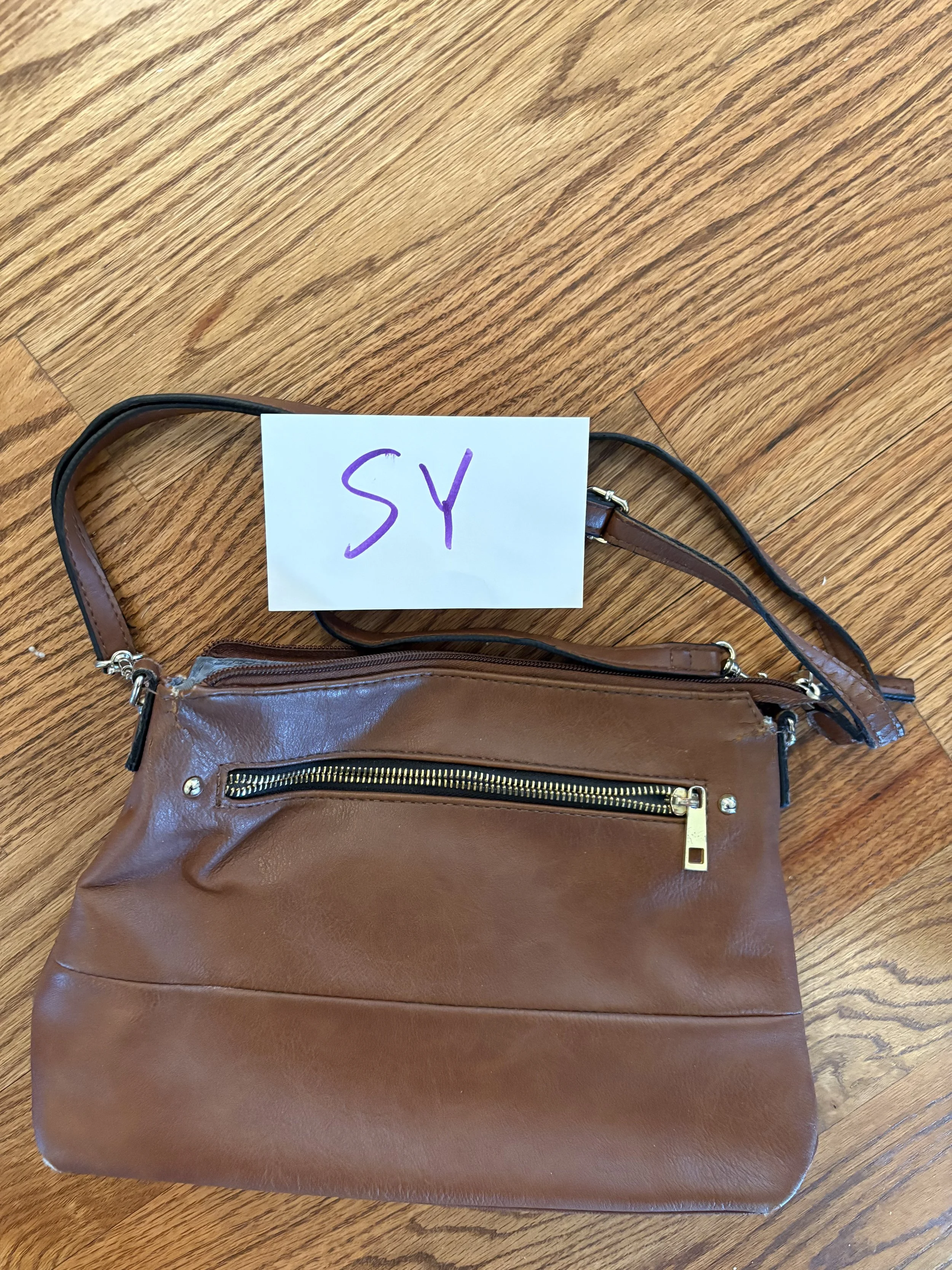 Lot SY brown purse