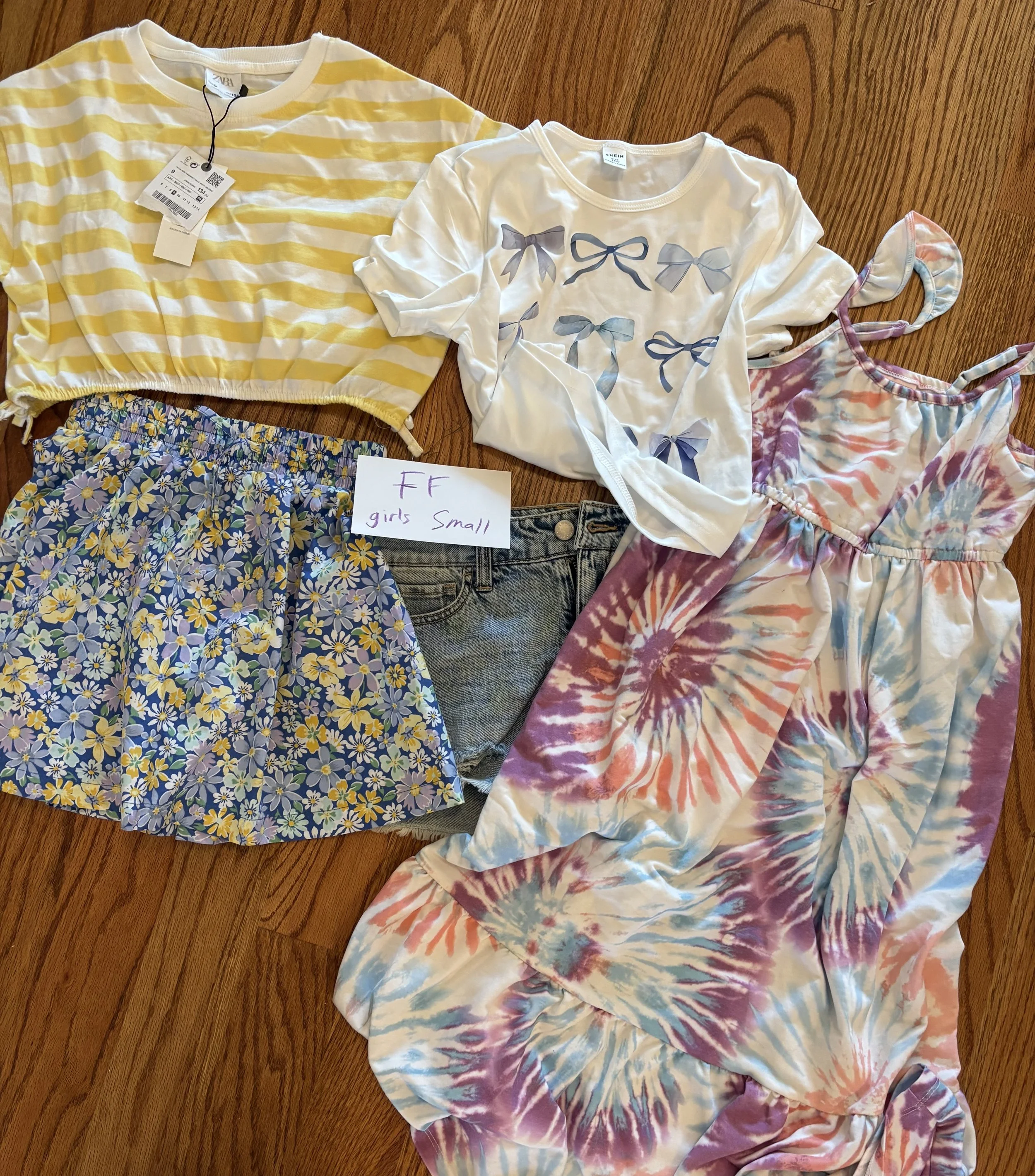 Lot FF girls small