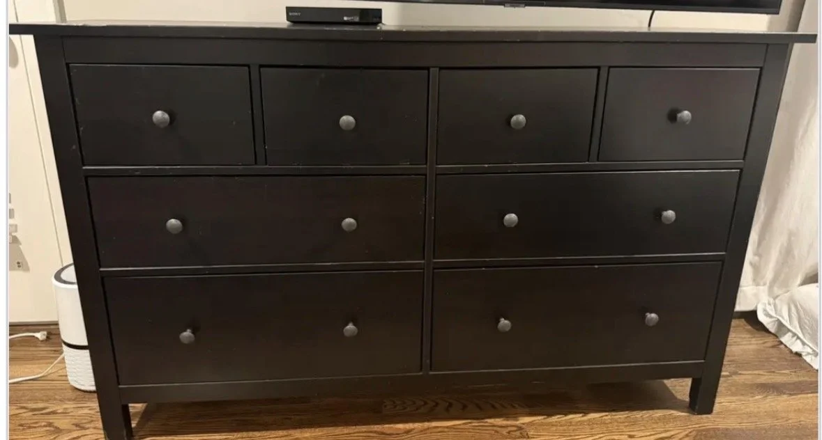 Lot OI IKEA dresser black