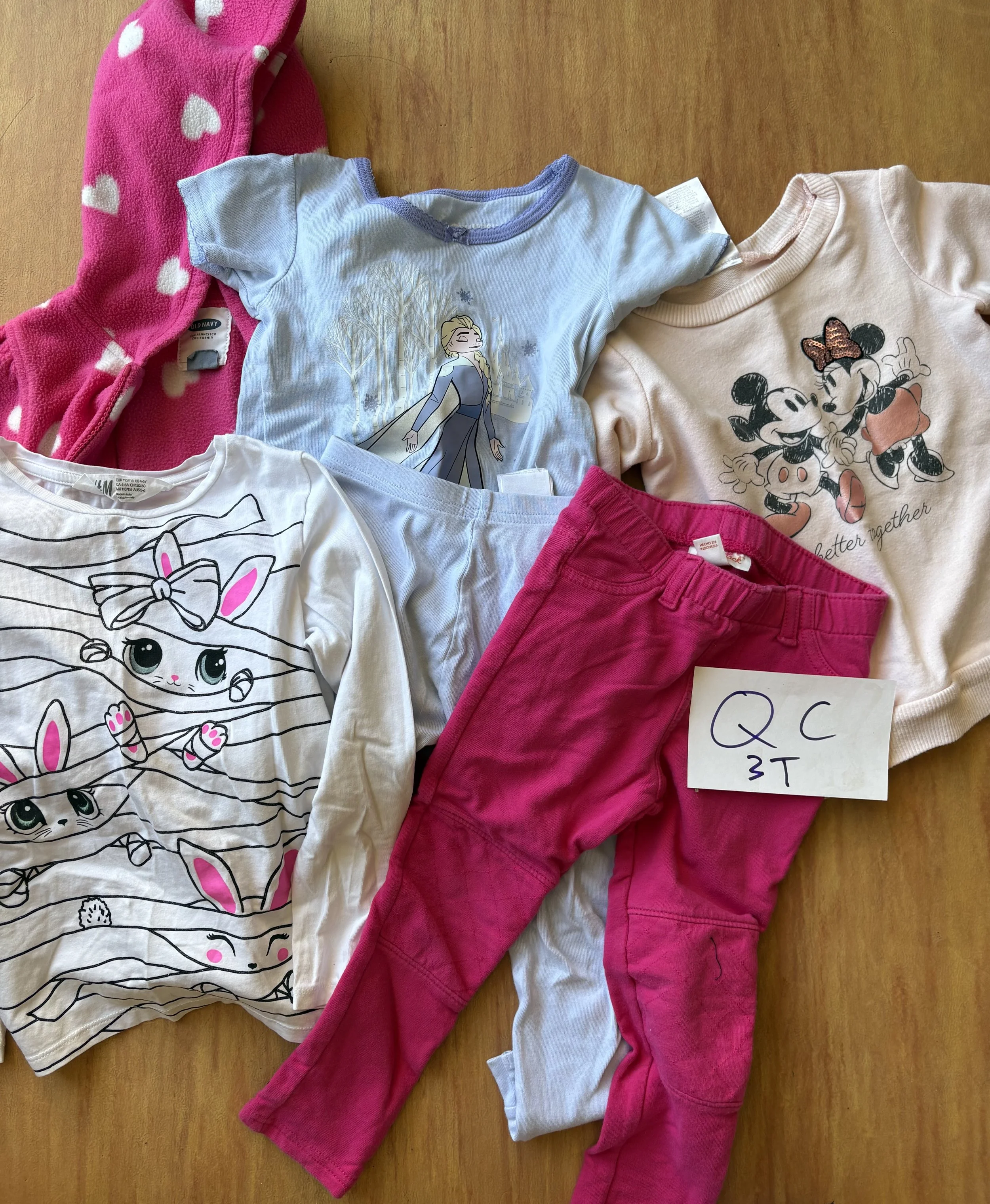 Lot QC girls 3T