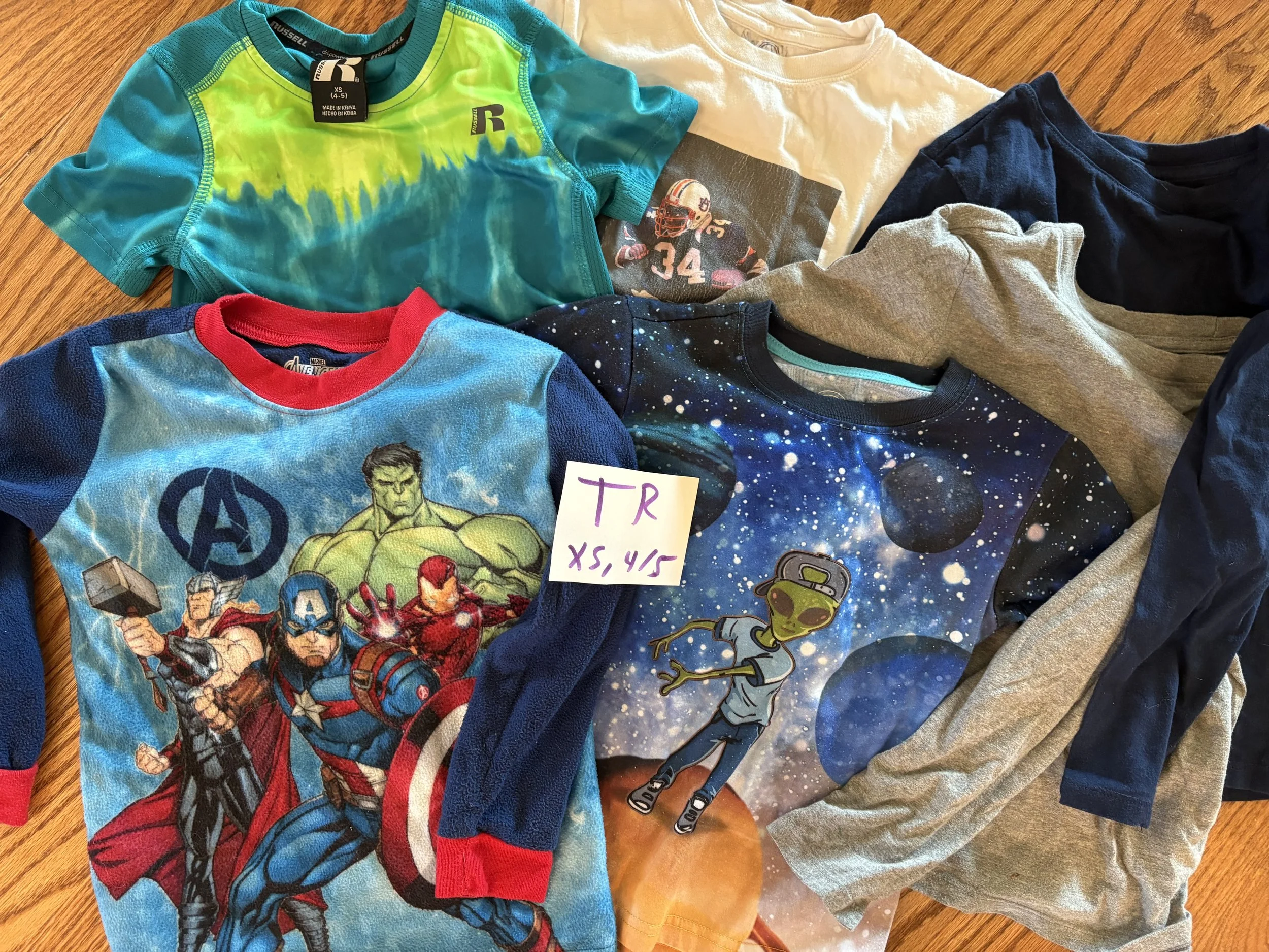 Lot TR boys XS 4/5 size