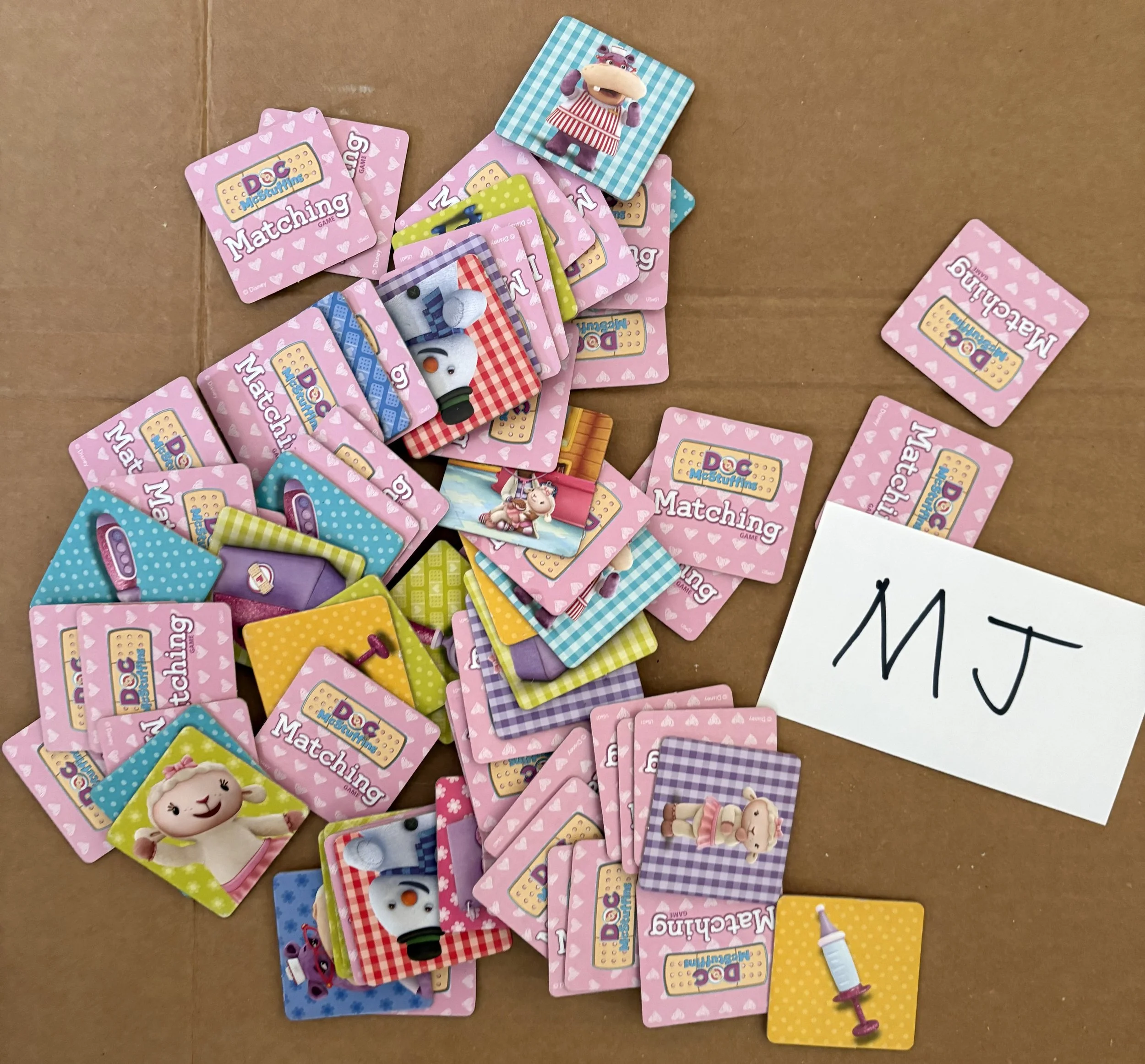 Lot MJ matching game - Doc McStuffins