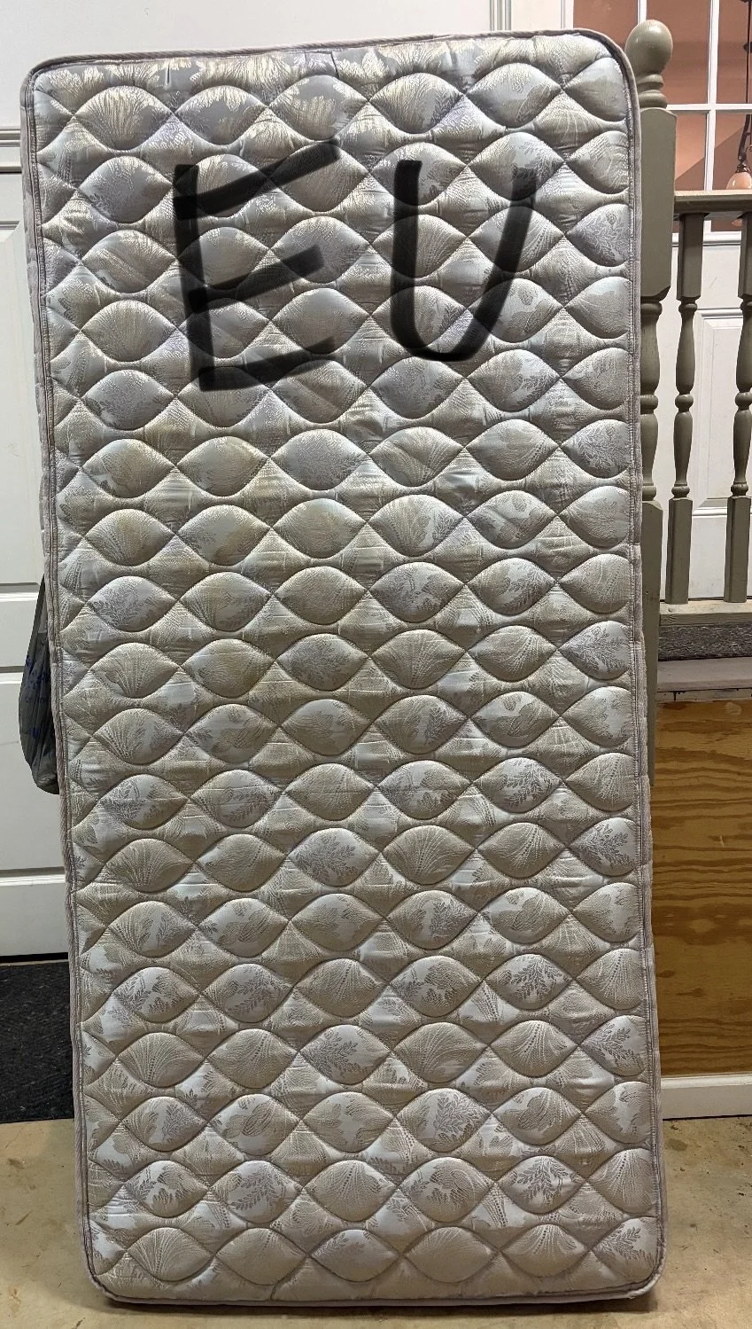 Lot EU twin mattress