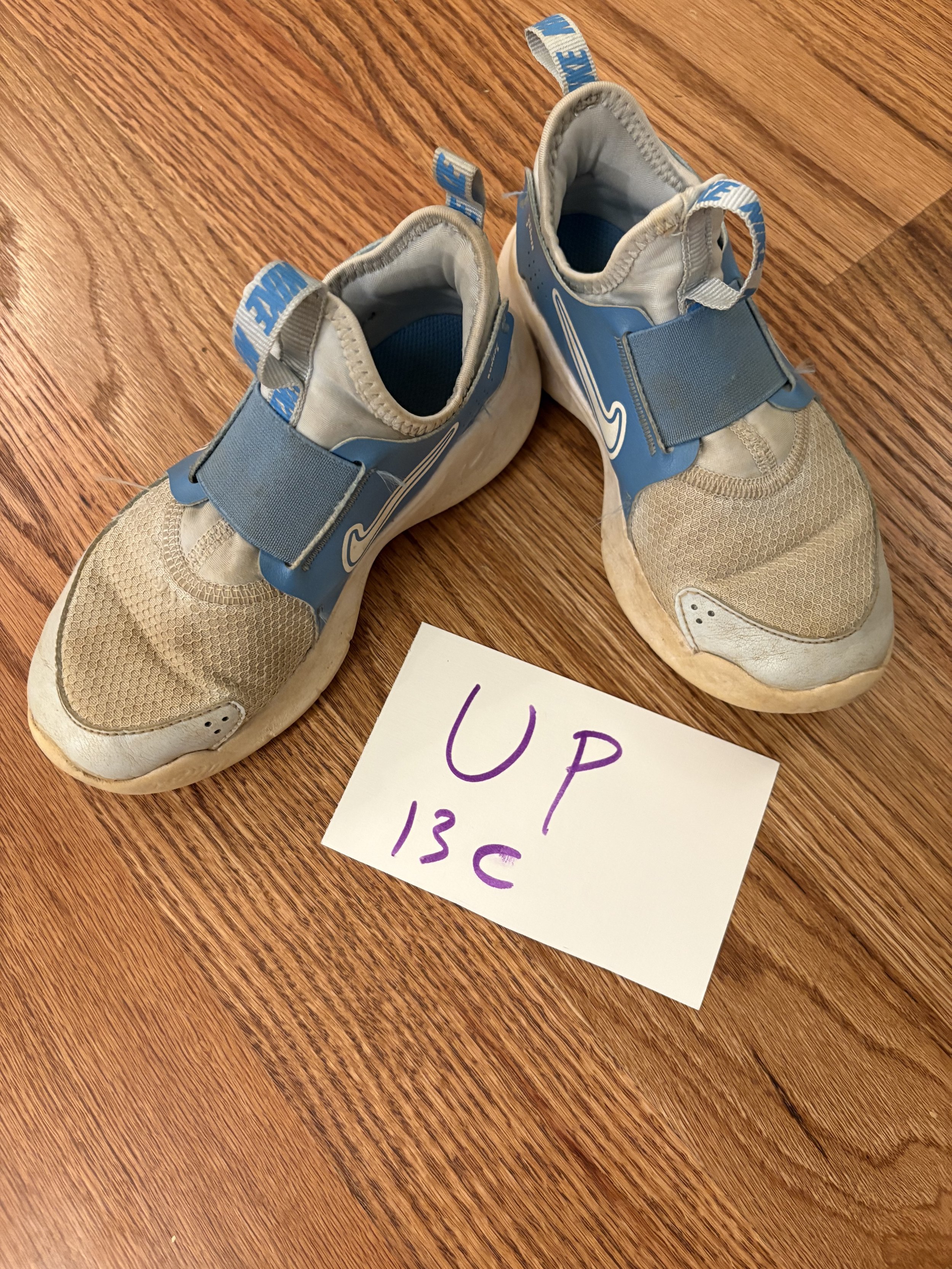 Lot UP size 13C shoes