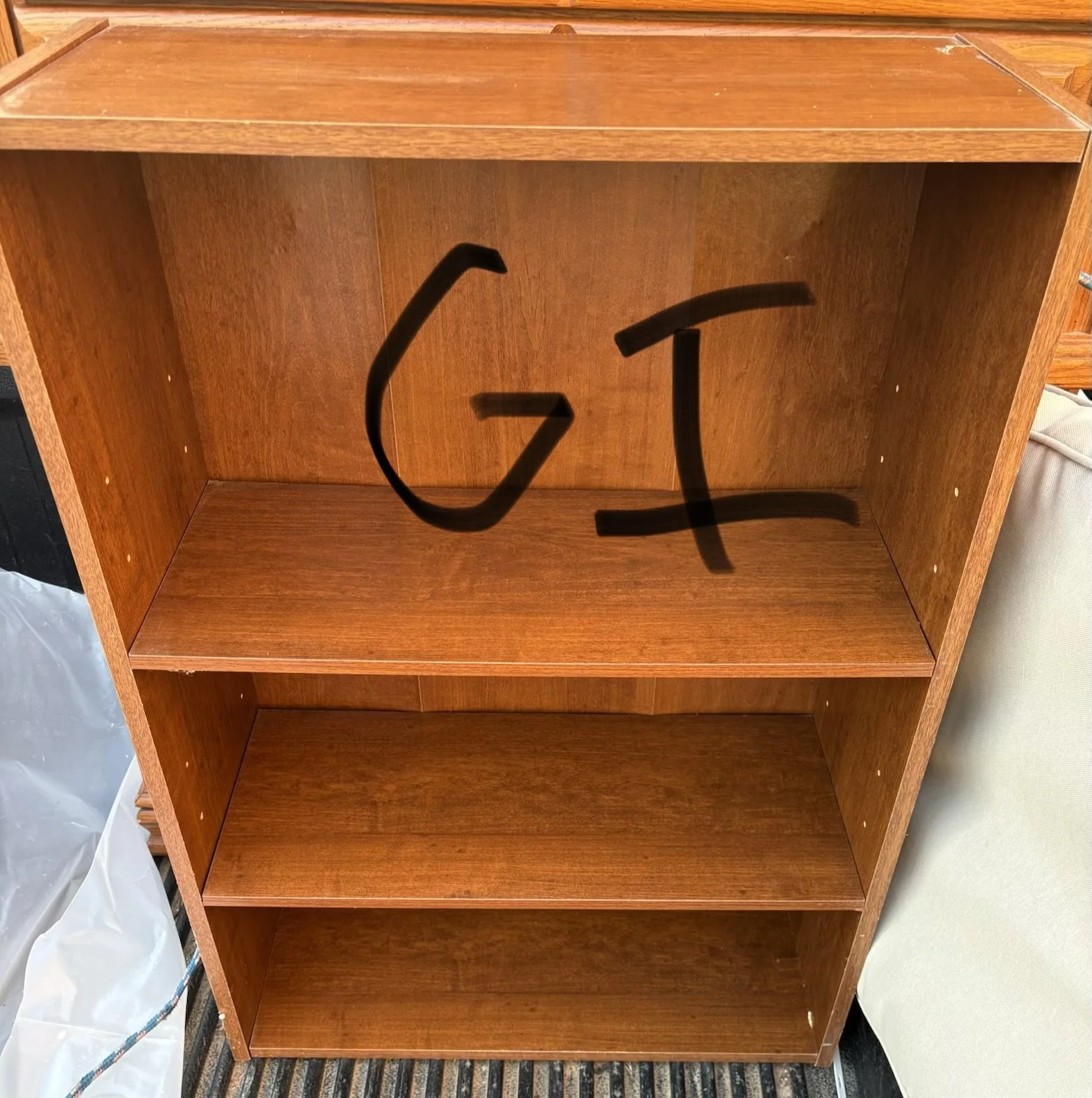 Lot GI small shelf