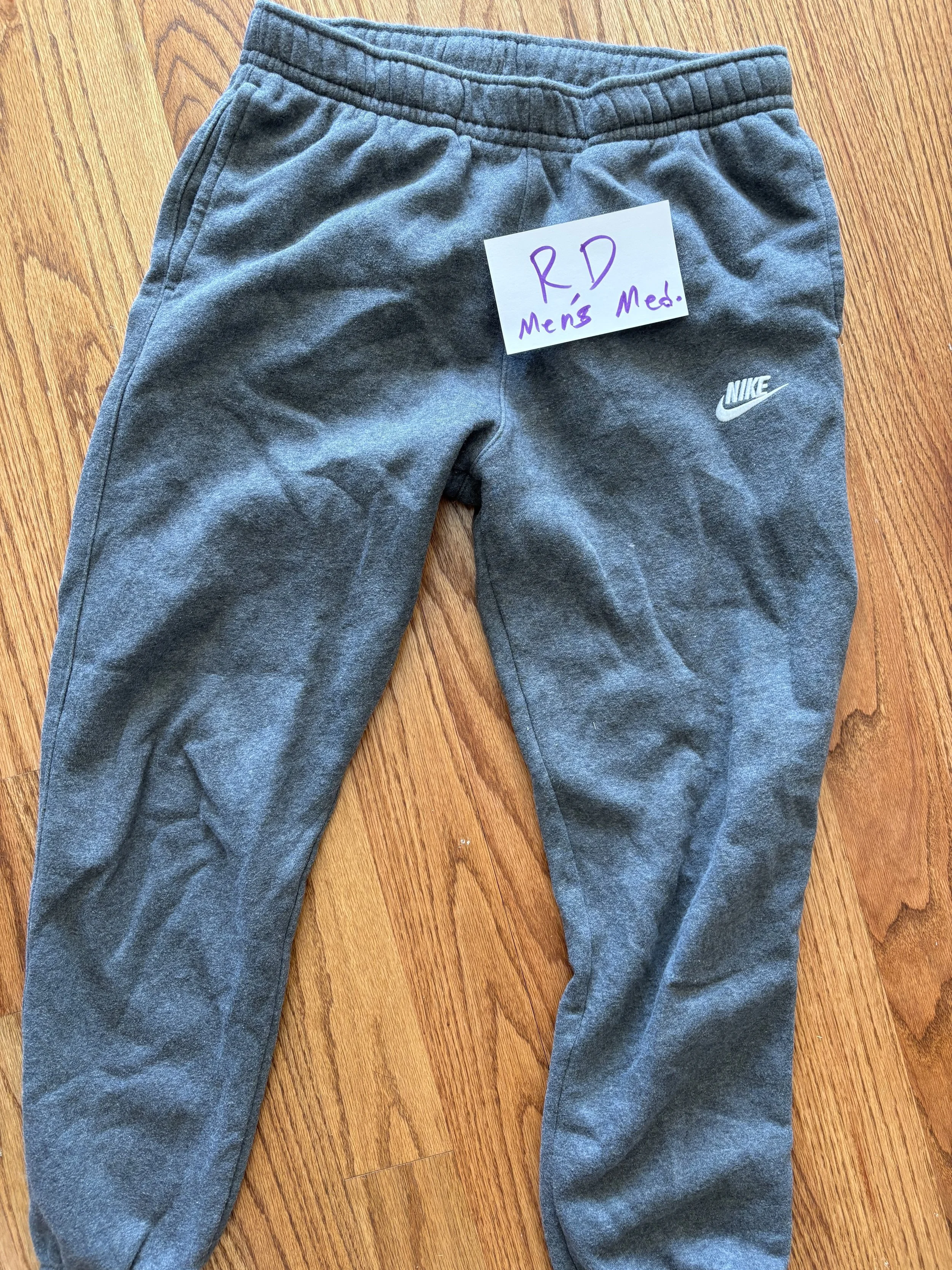 Lot RD men’s medium Nike sweats