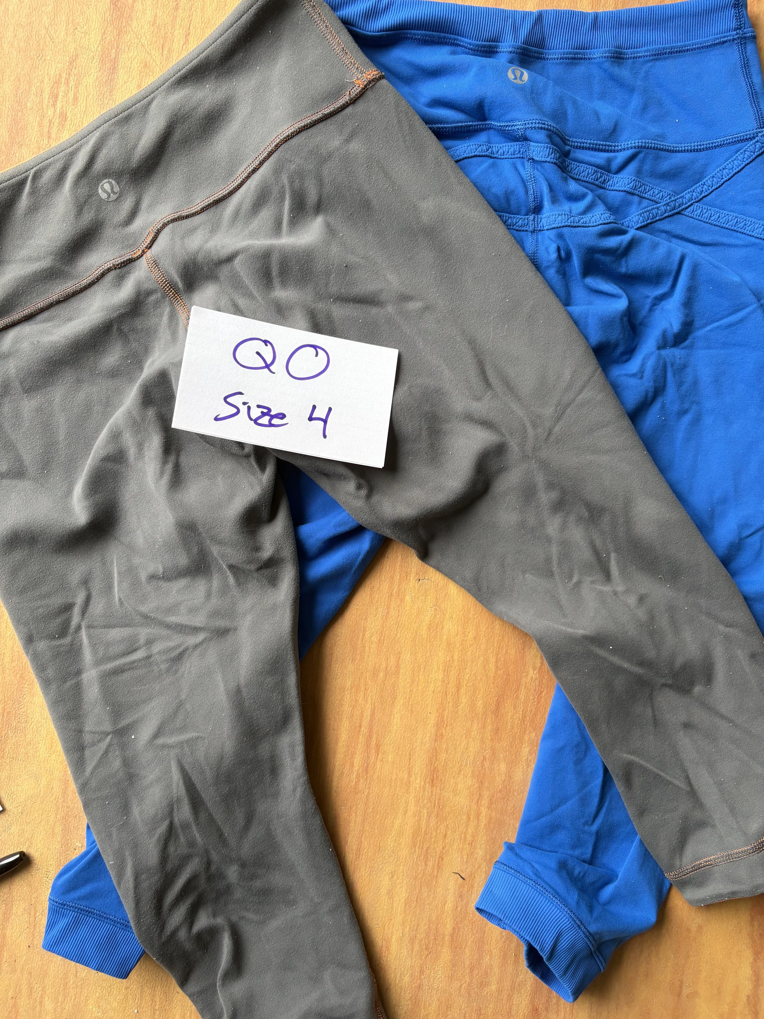Lot QO lululemon size 4