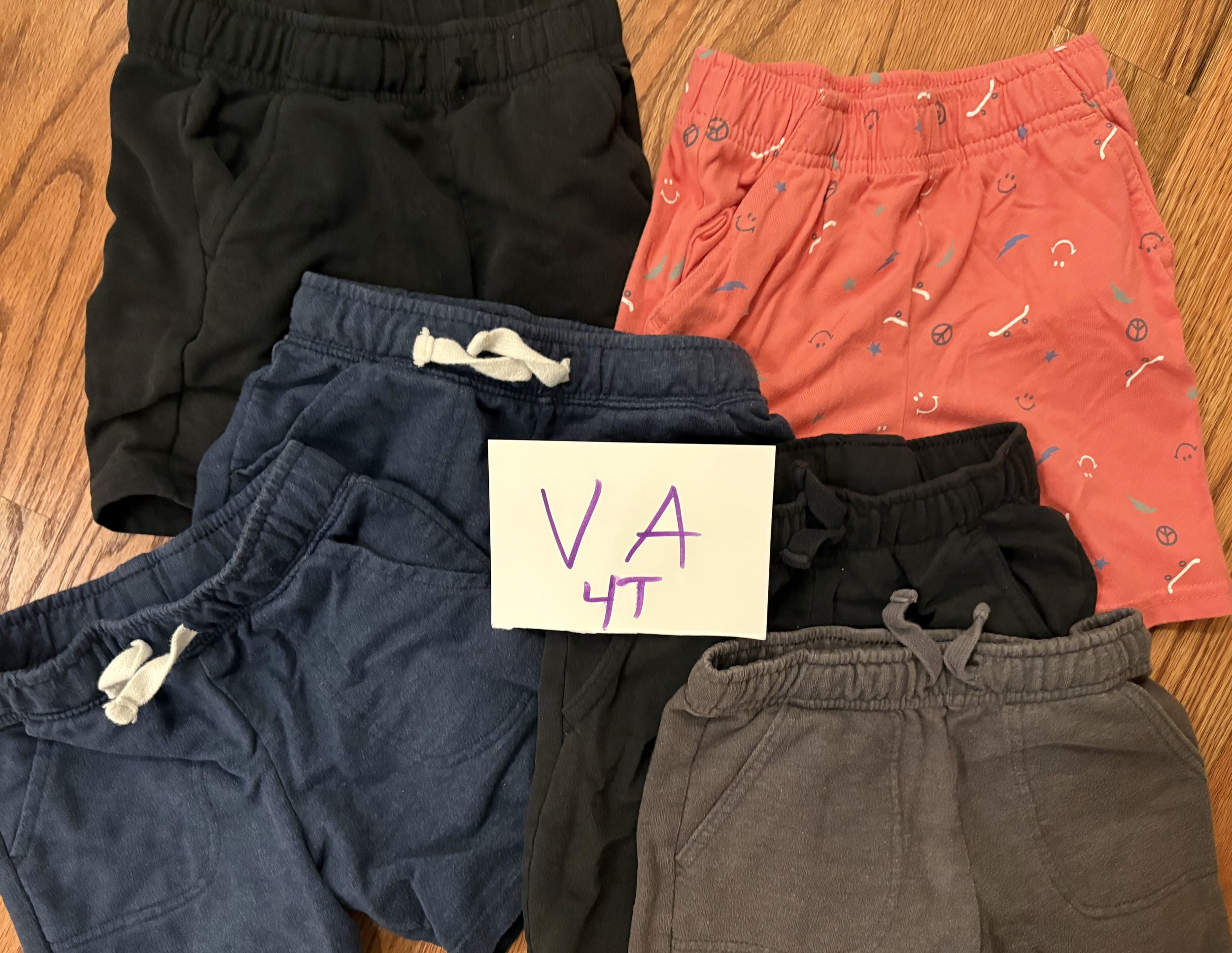 Lot VA 4T shorts