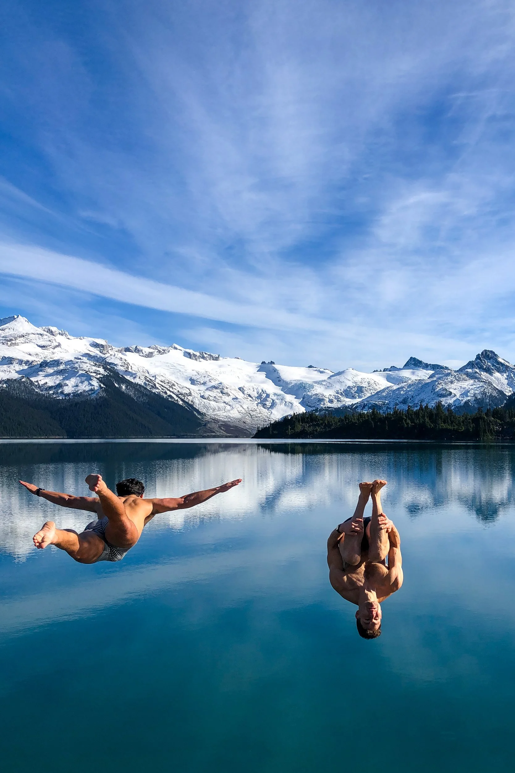 Plunging into Garibaldi Lake in October