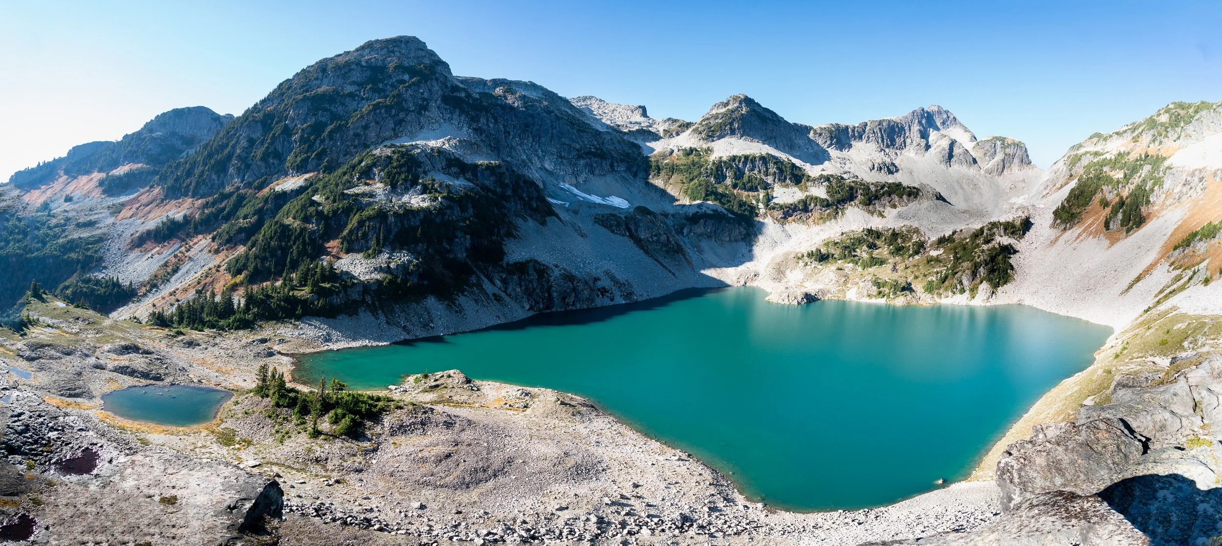 emerald green alpine lake in British Columbia