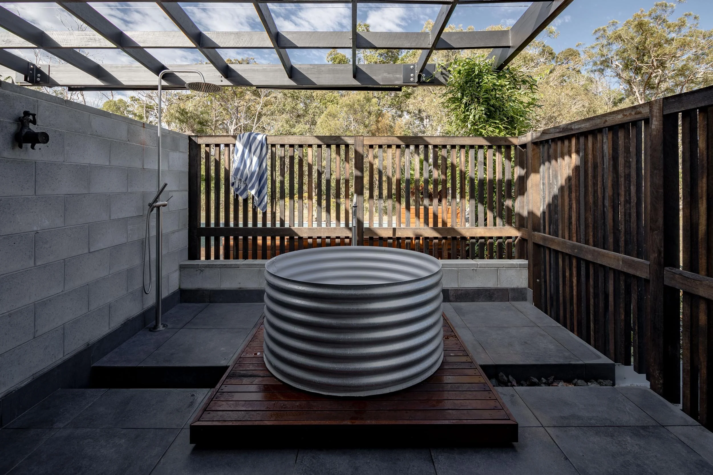 376 Lake Cooroibah Rd Cooroibah, QLD-21.jpg