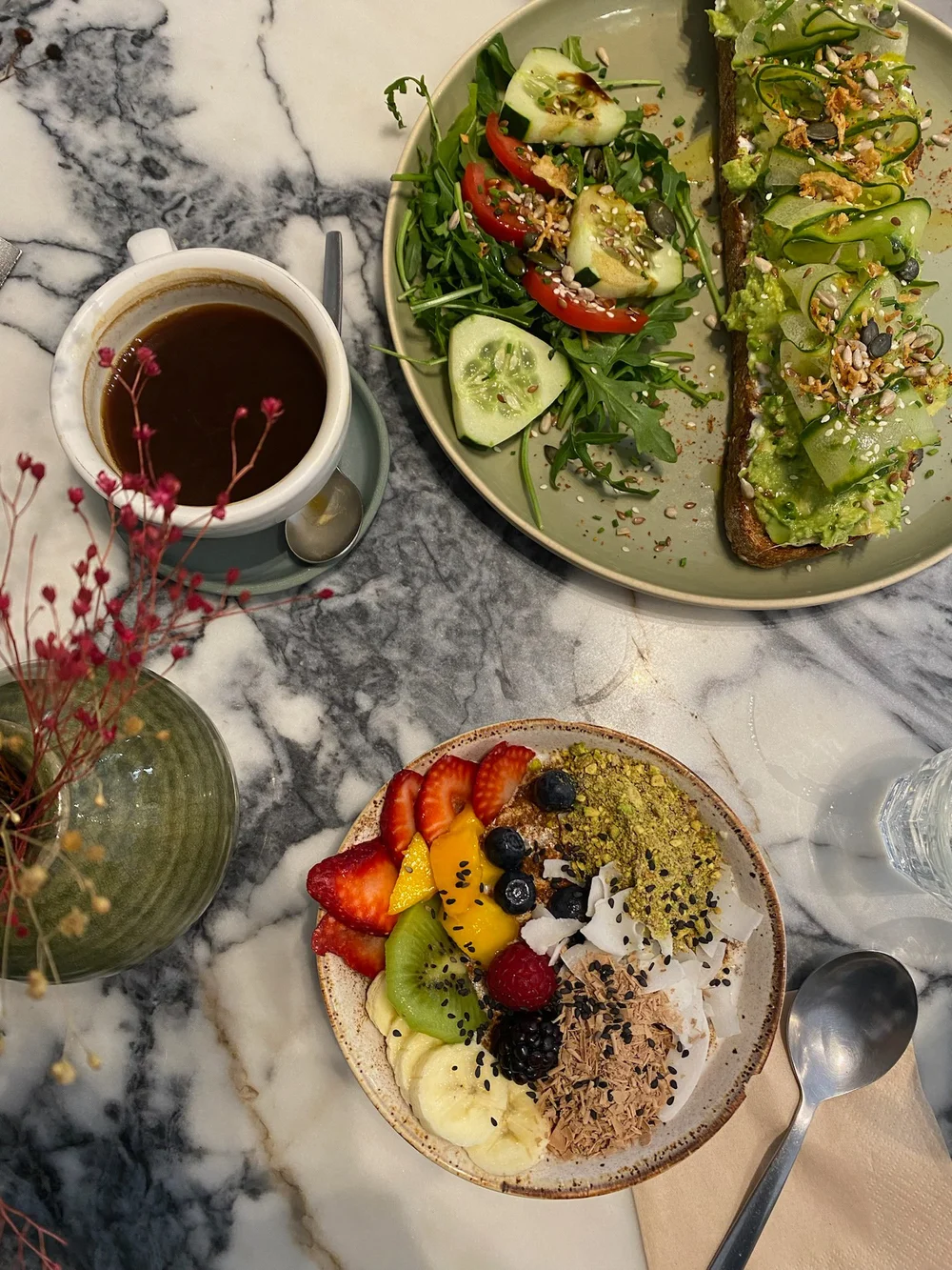 Breakfast at Hello, Kristof