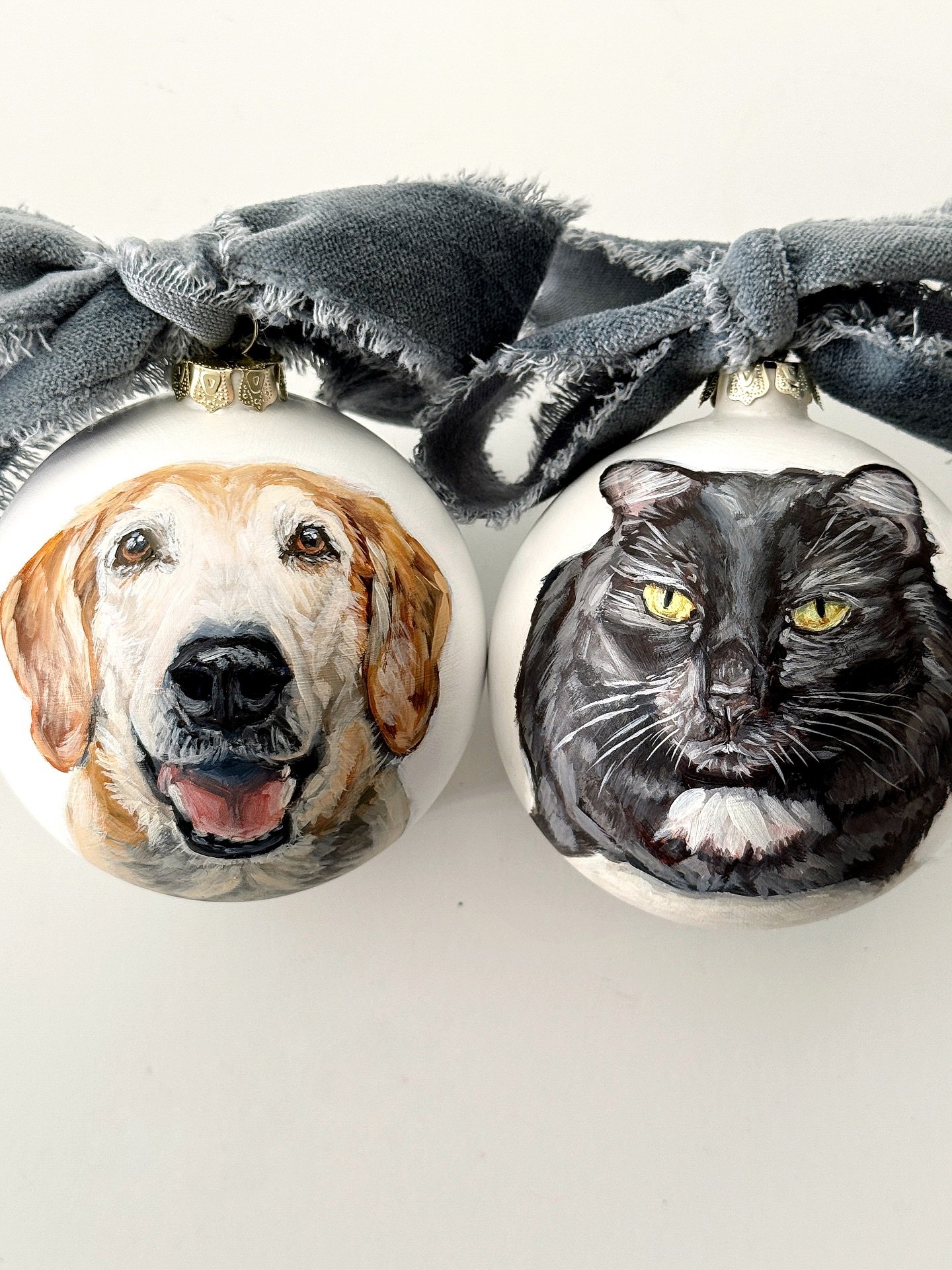 Hank &amp; Pepper ❤️❤️

#customornaments #specialgifts