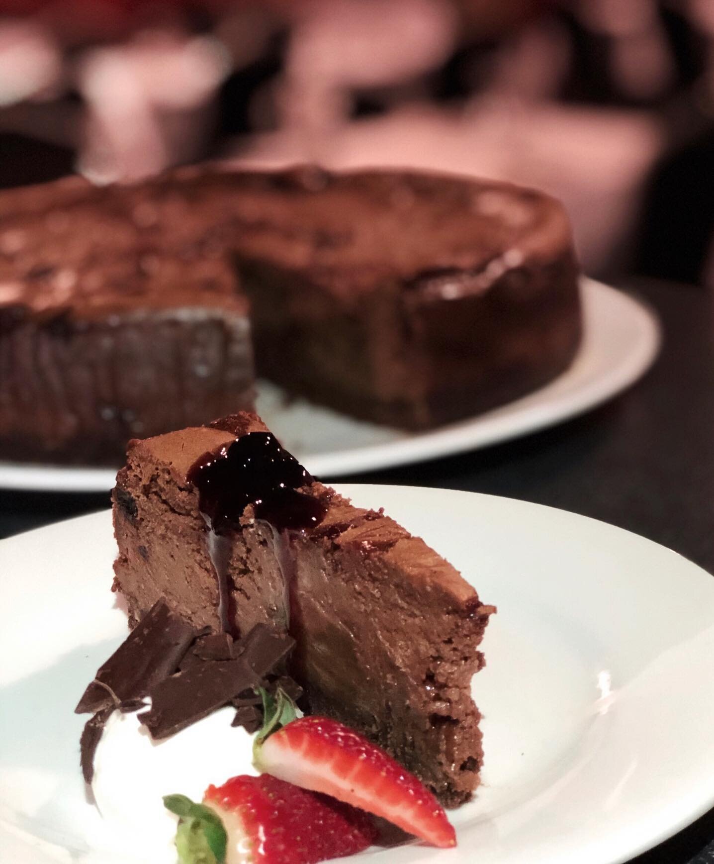 Need a chocolate fix? We&rsquo;ve got you covered ! 
One of tonight&rsquo;s desserts is our baked dark chocolate, cherry &amp; coconut cheesecake. 
Pick up or delivery from 5pm tonight
EASTER WEEKEND TRADING
-Thursday 9th April OPEN pick up &amp; del