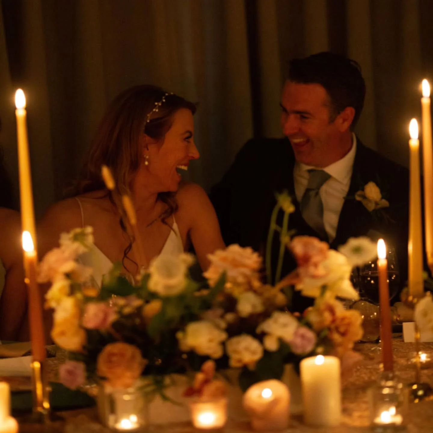 Leaning into the cosy wedding season 🥰

Photo @studiolordan
Venue @mountjulietestate 
Planning, design and florals @kristinehayesweddings 

#IrishWedding #weddingplannerireland #weddingplanningireland #destinationweddings