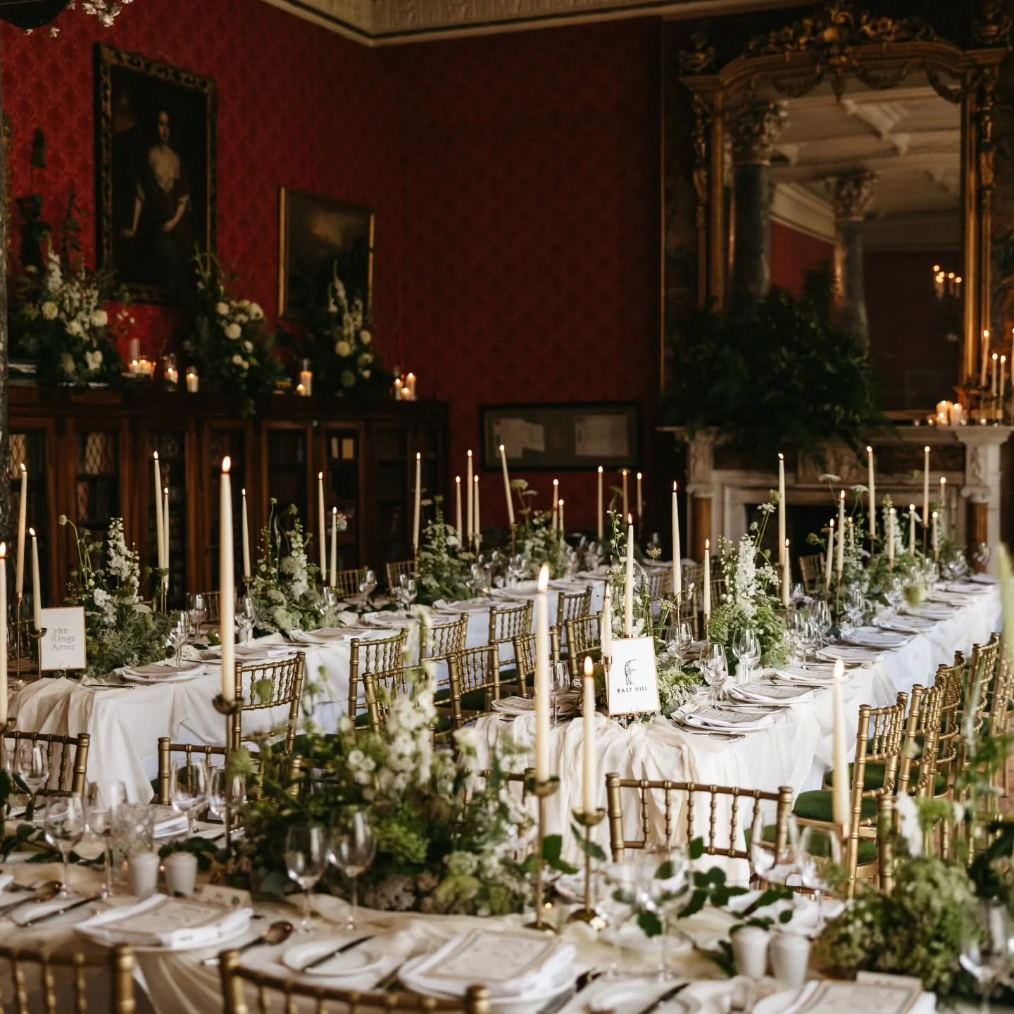 Candlelit dinner in the Library Room in the beautiful Bantry House 🖤

Photo @limaconlon 
Florals @junabloom 
Planning and design @kristinehayesweddings 

#bantryhousewedding #IrishWedding #WeddingInspo #weddingplannerireland #destinationweddings