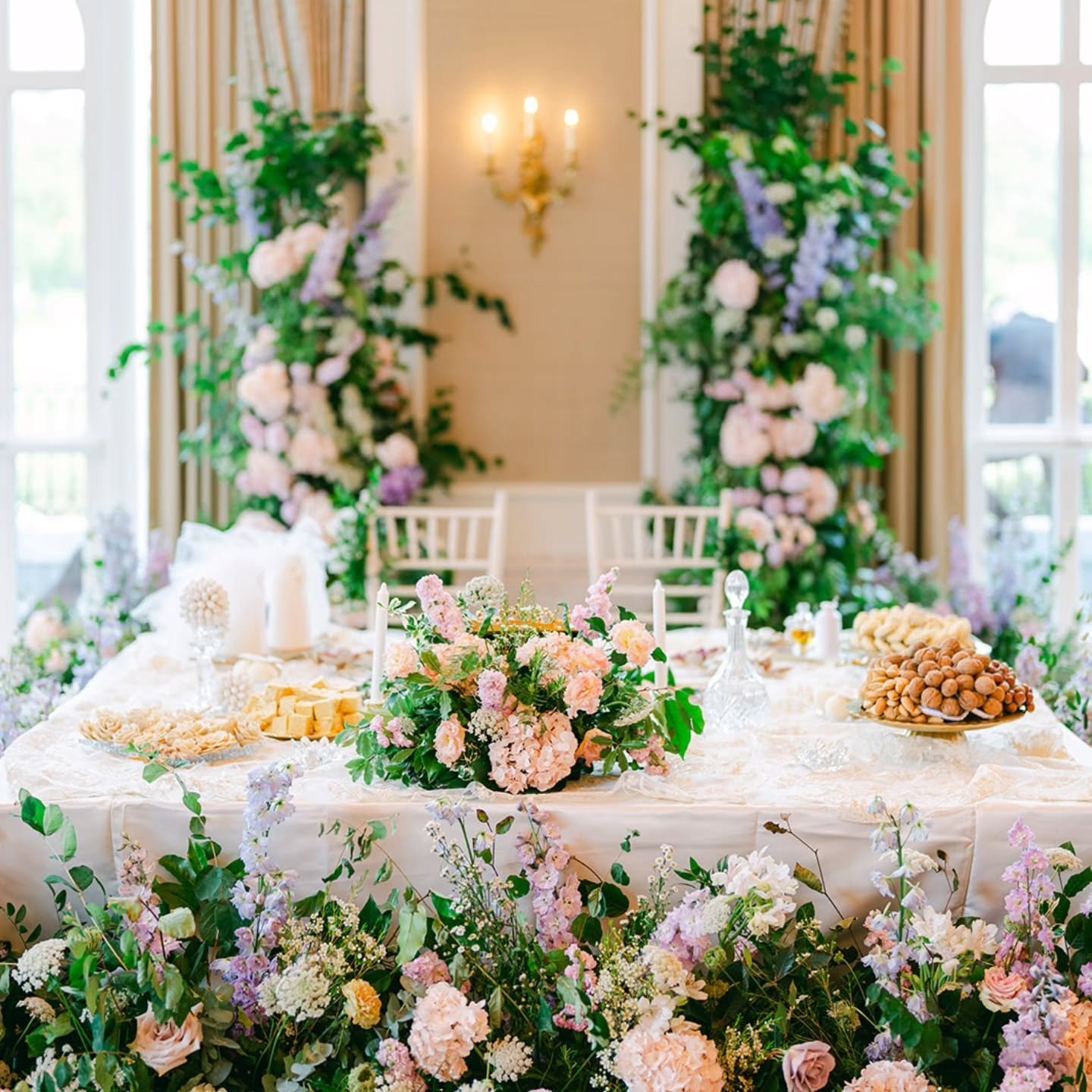 My favourite thing about the couples I work with is how distinct their celebrations are. 

Each wedding has its own rhythm, its own atmosphere, its own way of welcoming guests in. 

For Haley and Robert, that meant honouring both families with two ce