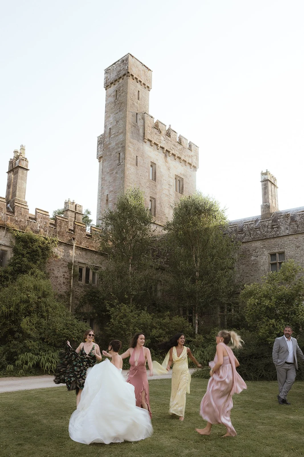guests dancing outside in the courtyard in lismore castle ireland