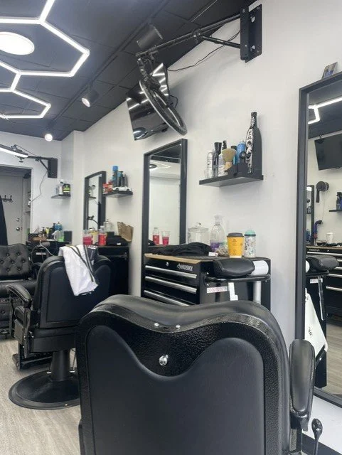 Downtown Burlingame’s Fresh-Cut Tradition