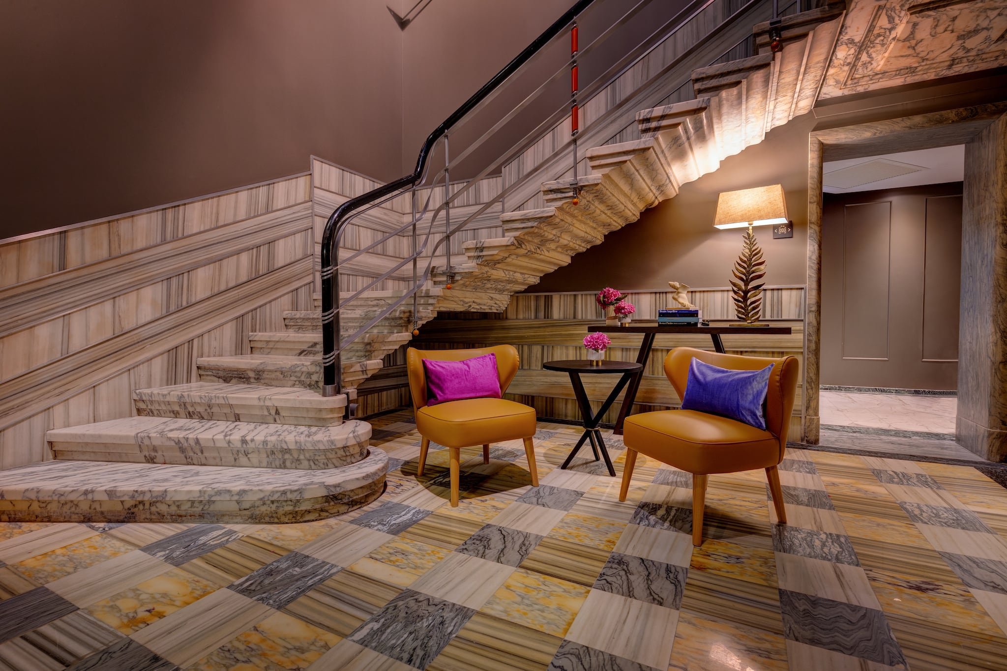 Singer_Palace_Hall-mod.jpg