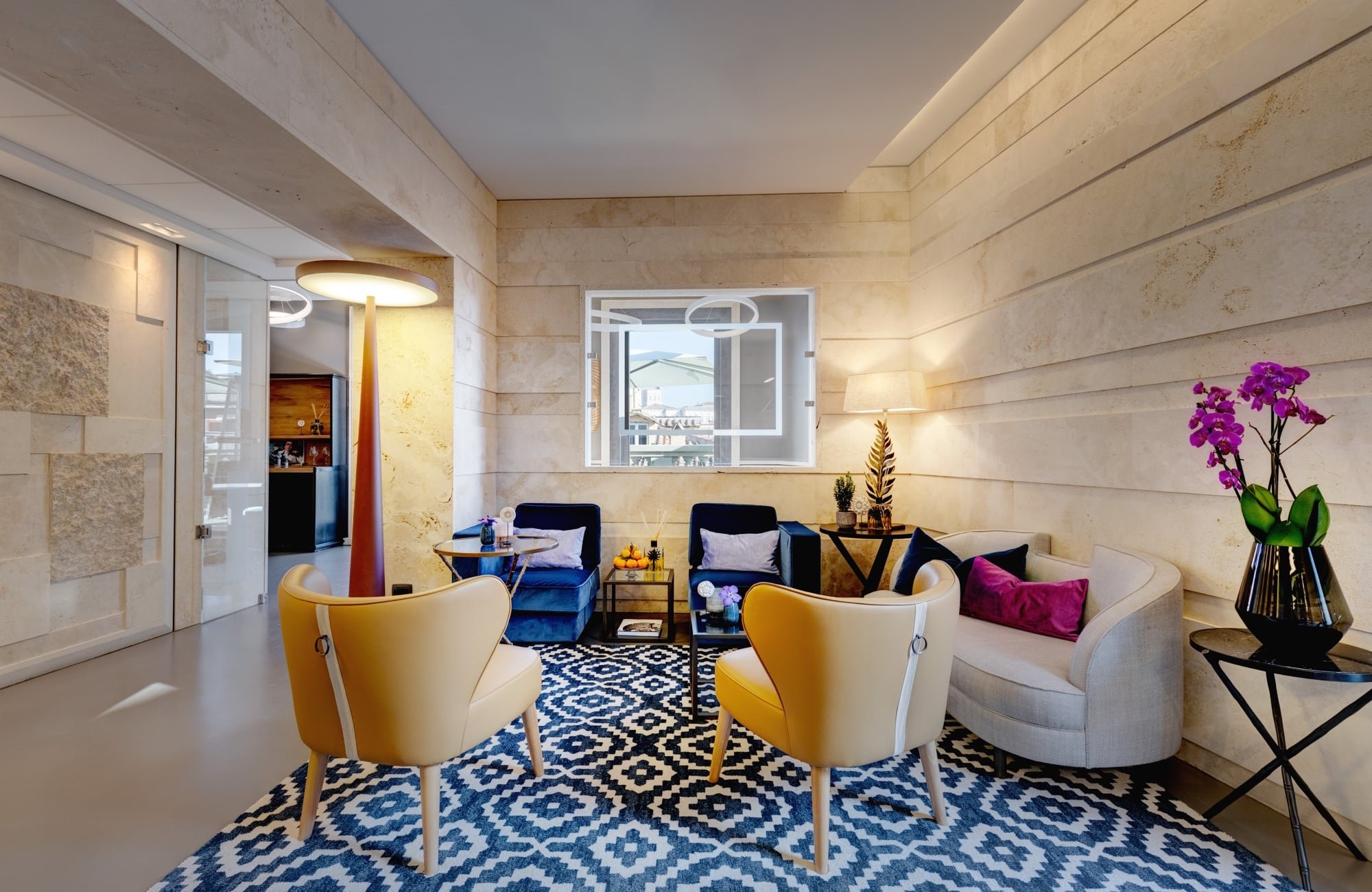 family-suite-2-rt.jpg