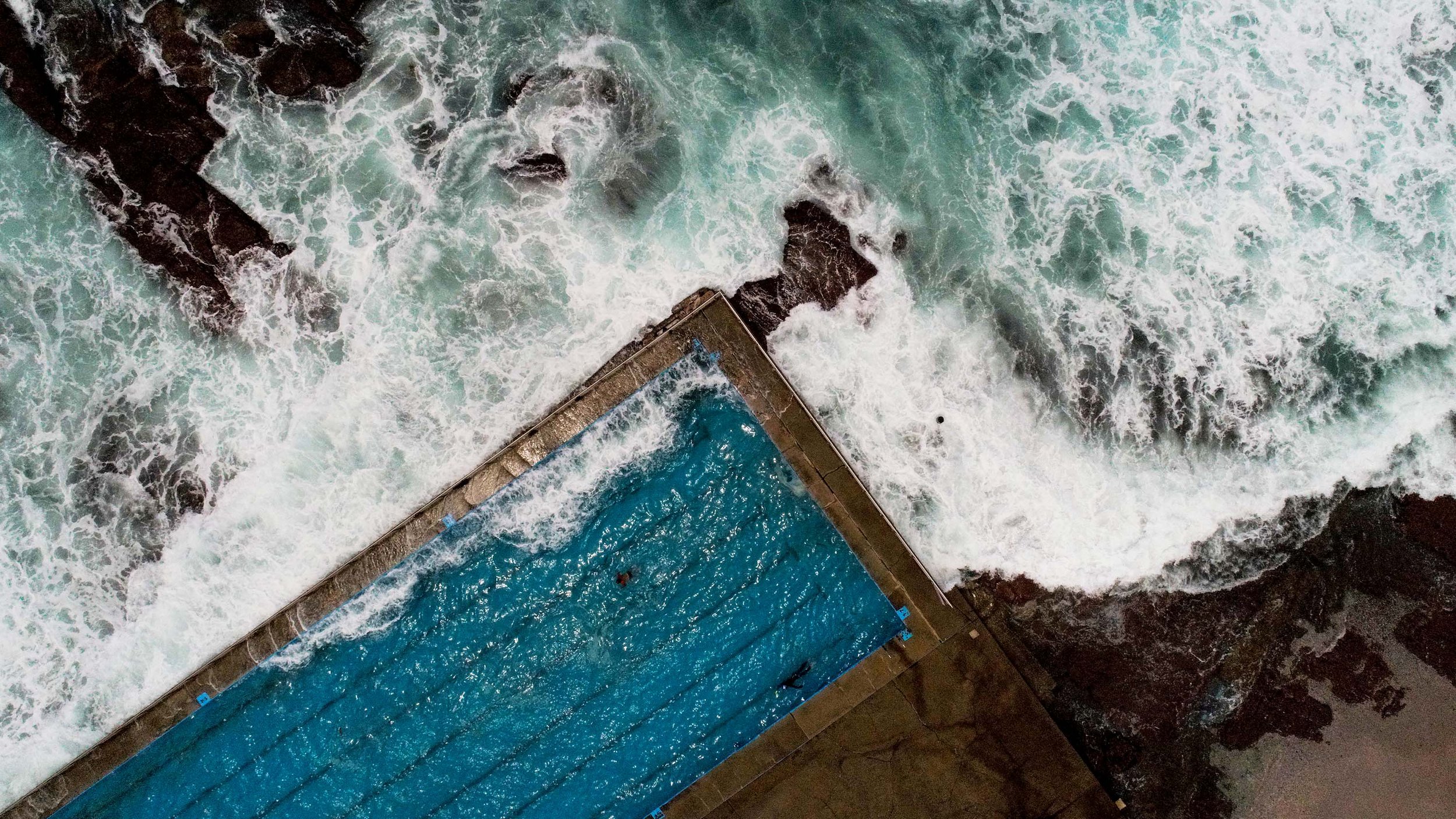 shellharbour pool print.jpg